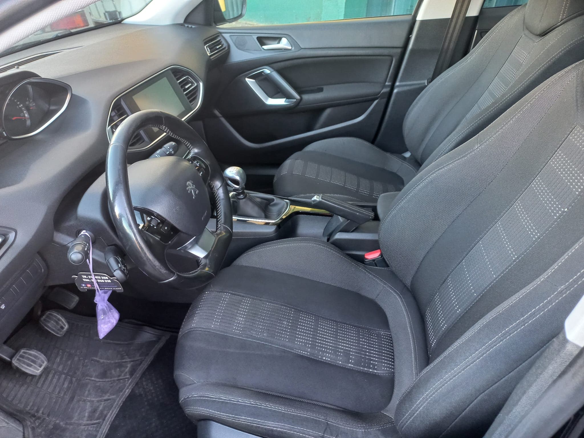 Peugeot 308 SW · Ano 2015 — imagem 14