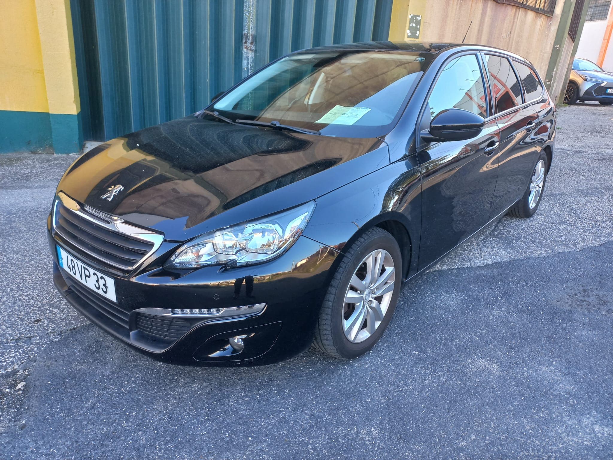 Peugeot 308 SW · Ano 2015 — imagem 2