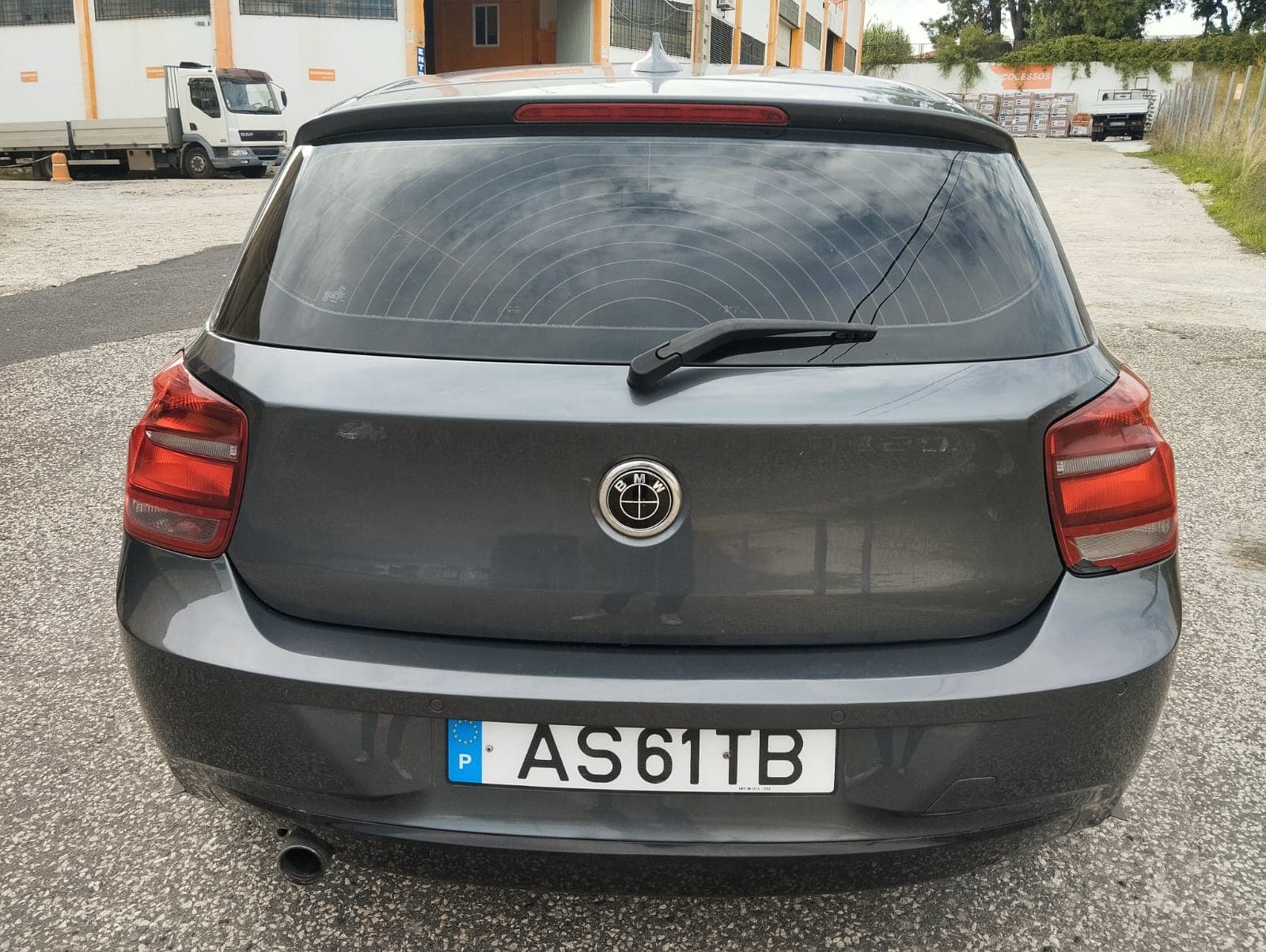 BMW 116 d · Ano 2014 — imagen 6