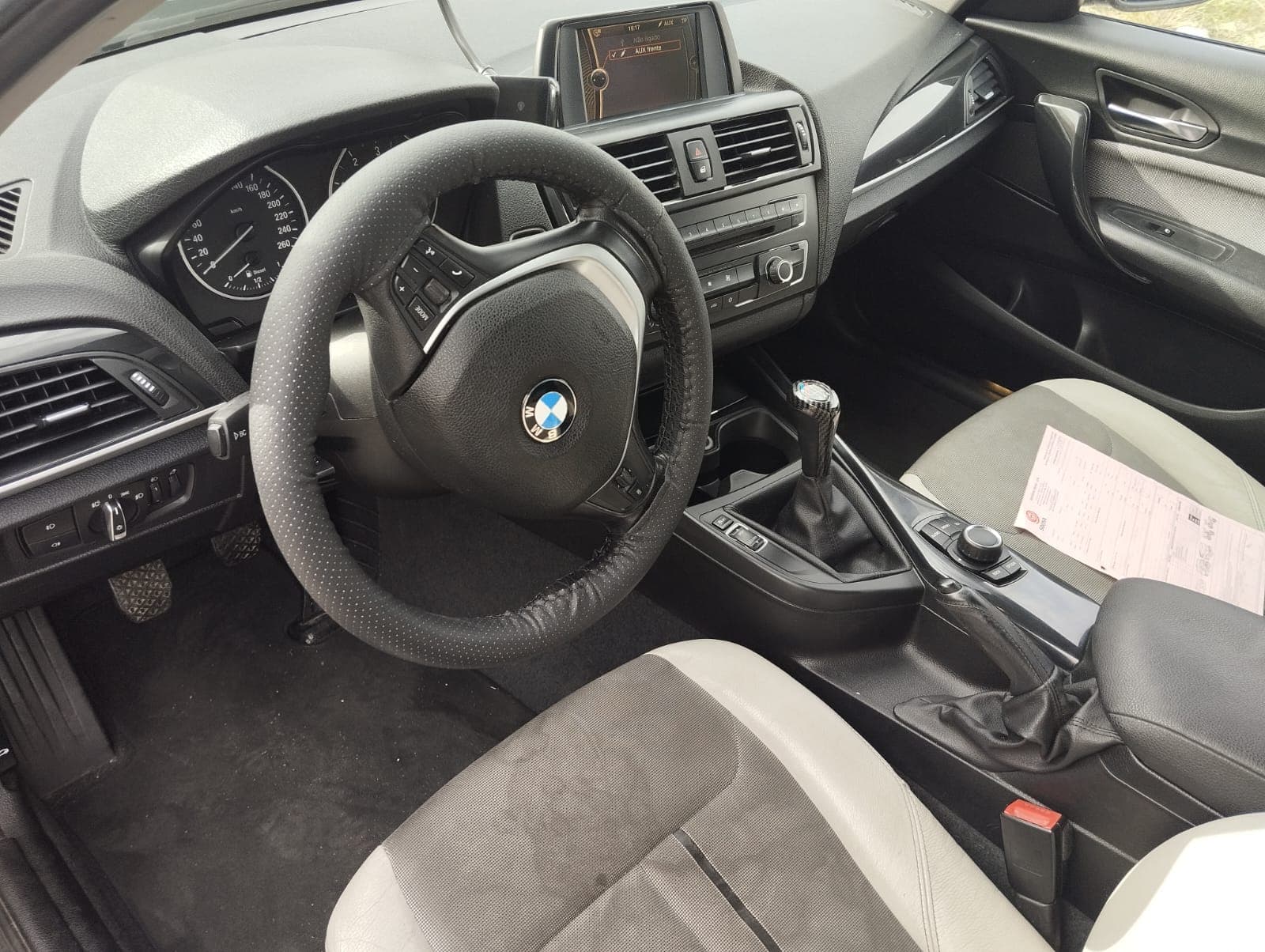 BMW 116 d · Ano 2014 — imagen 23
