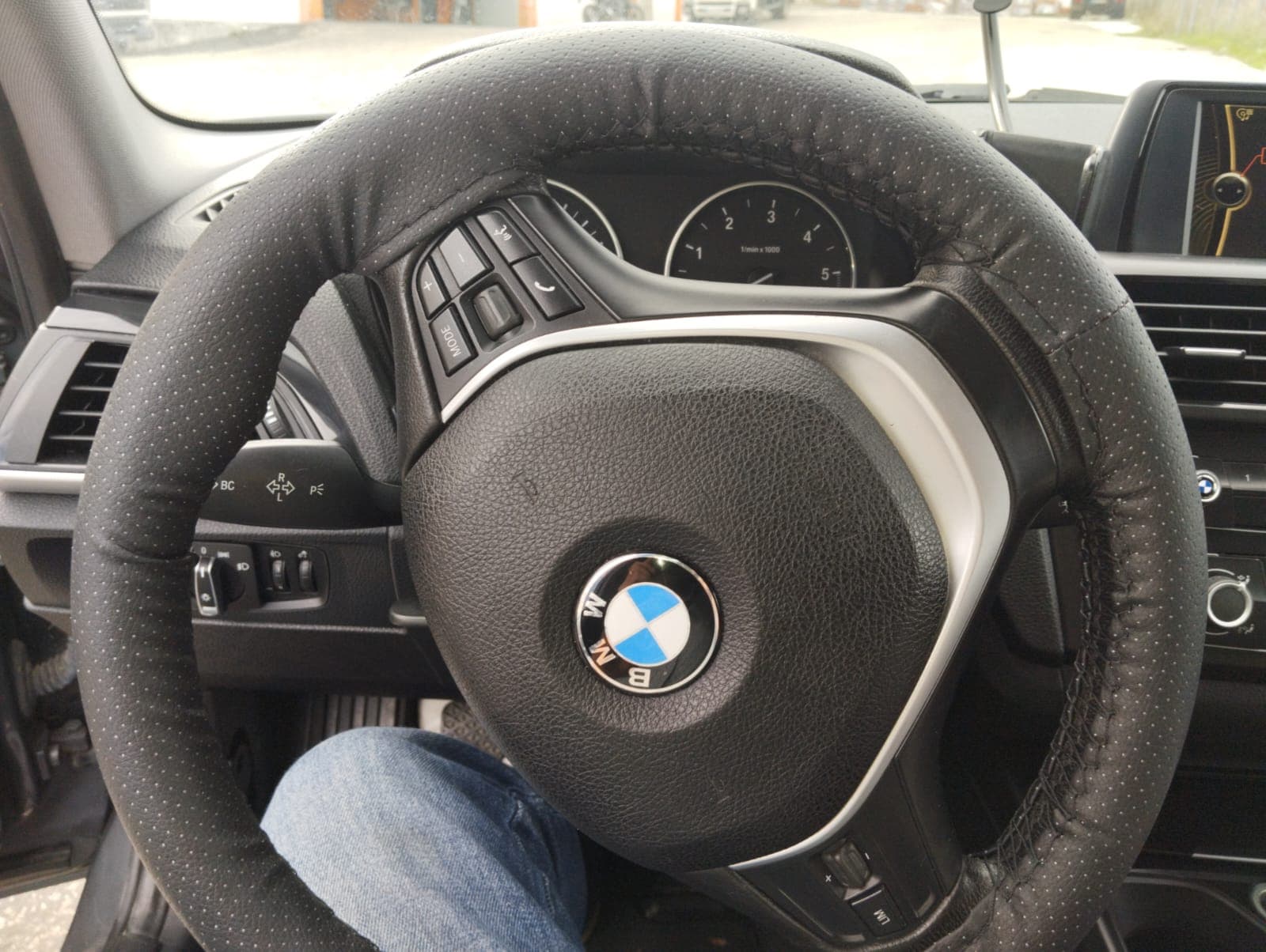 BMW 116 d · Ano 2014 — imagen 22