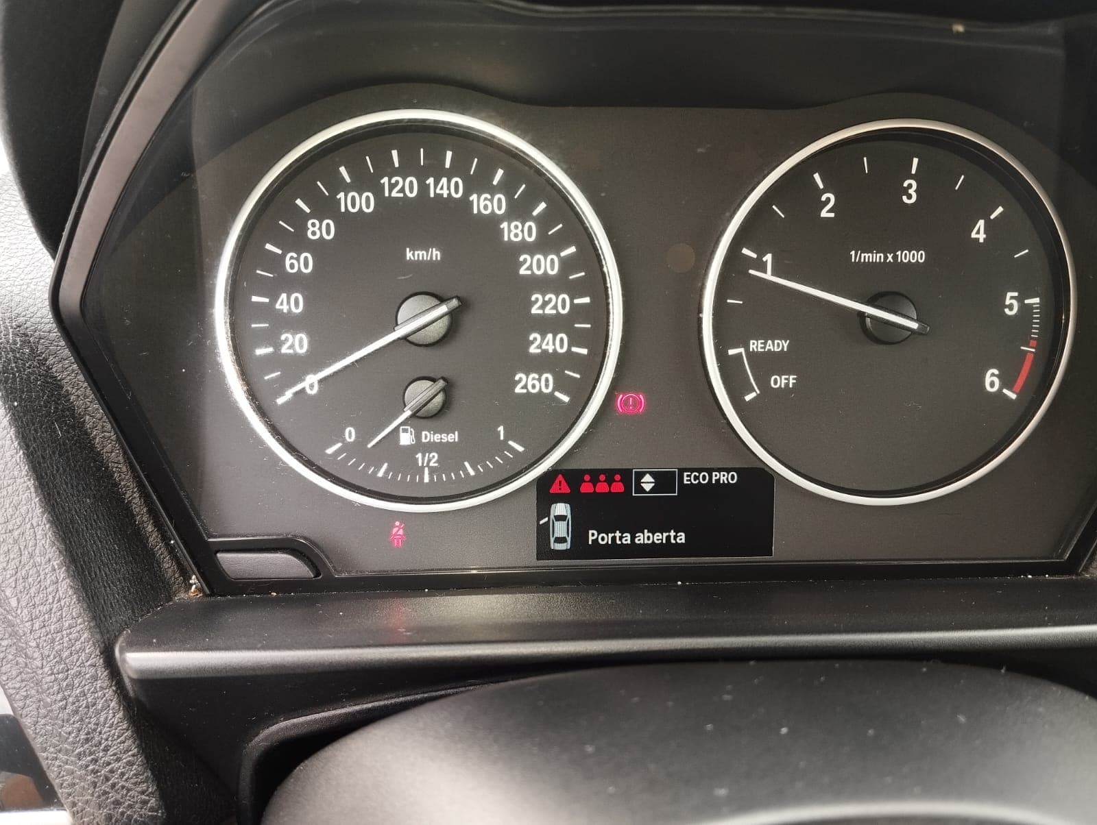 BMW 116 d · Ano 2014 — imagen 27