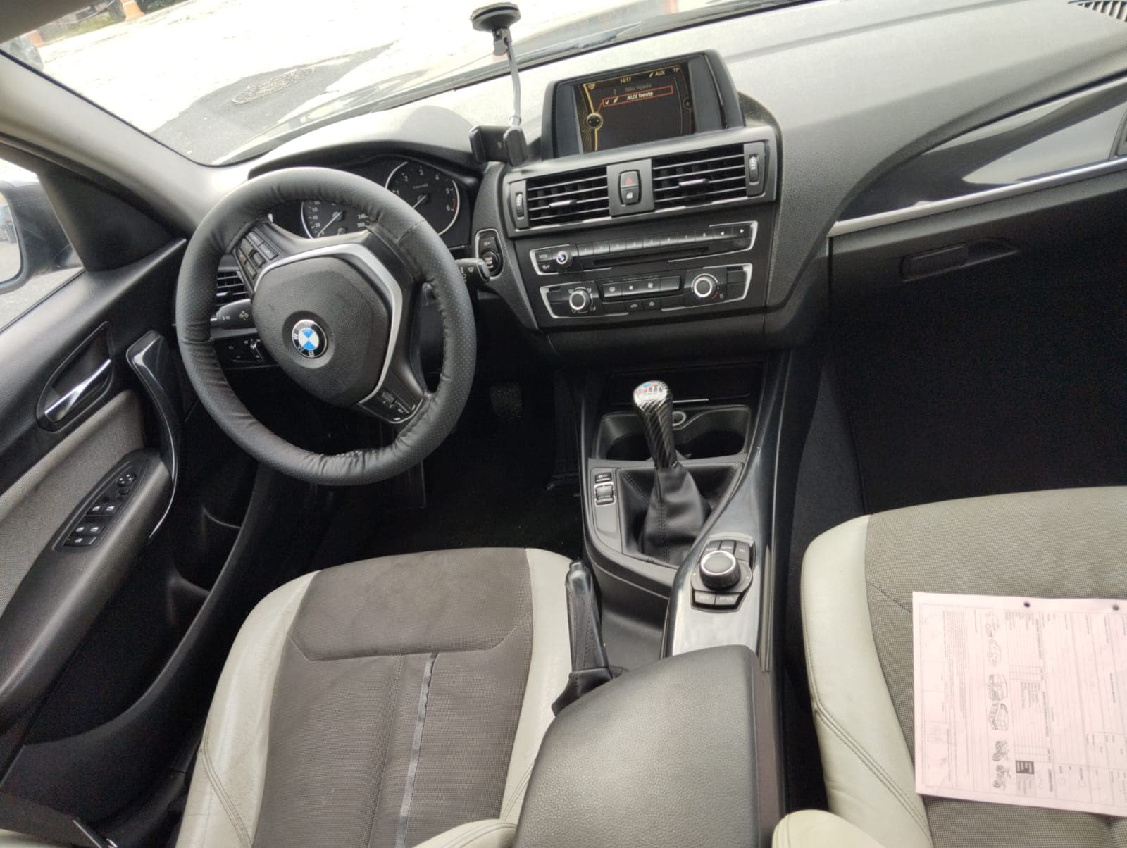BMW 116 d · Ano 2014 — imagen 16