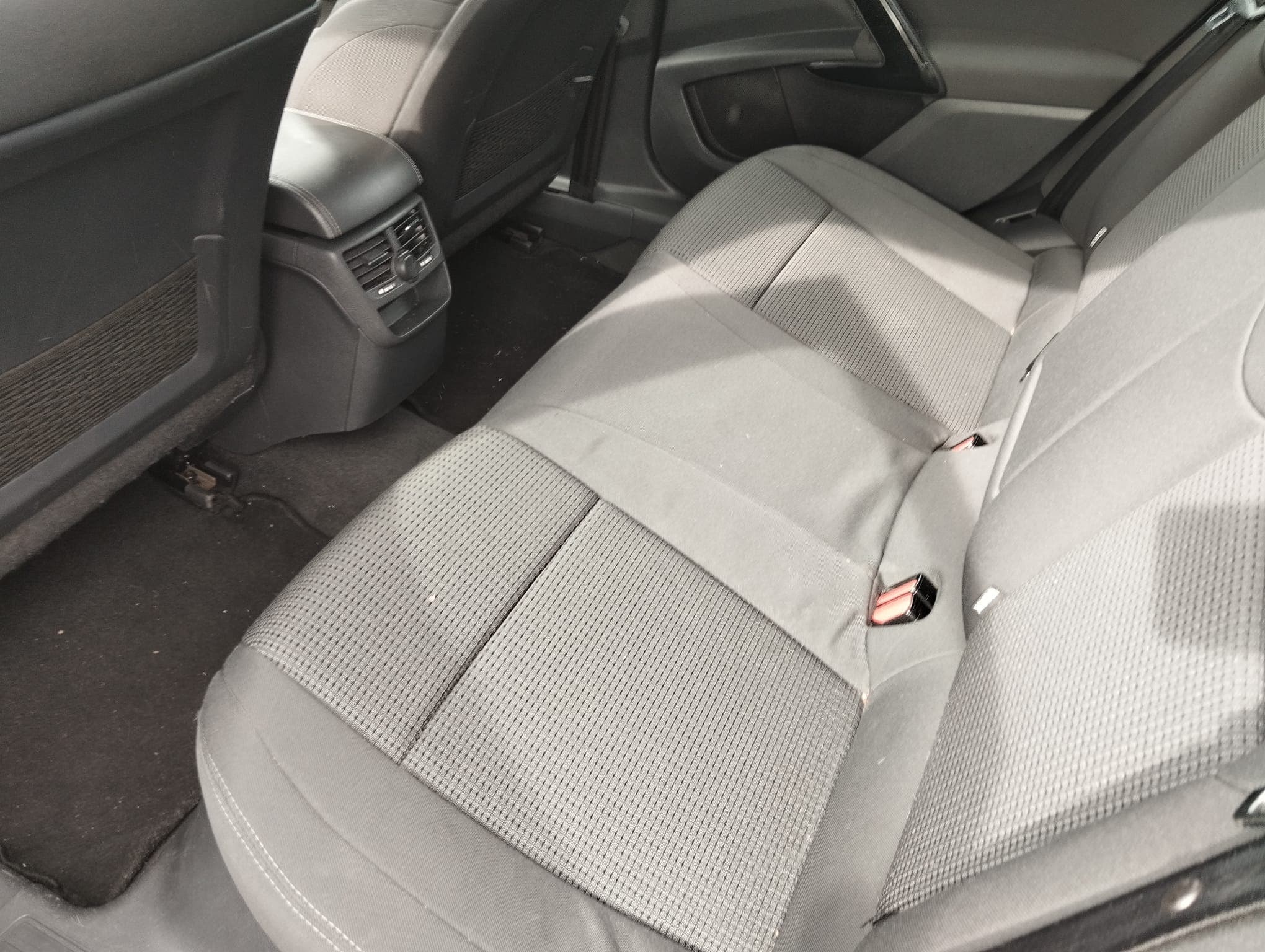 Peugeot 508 SW · Ano 2015 — imagen 28