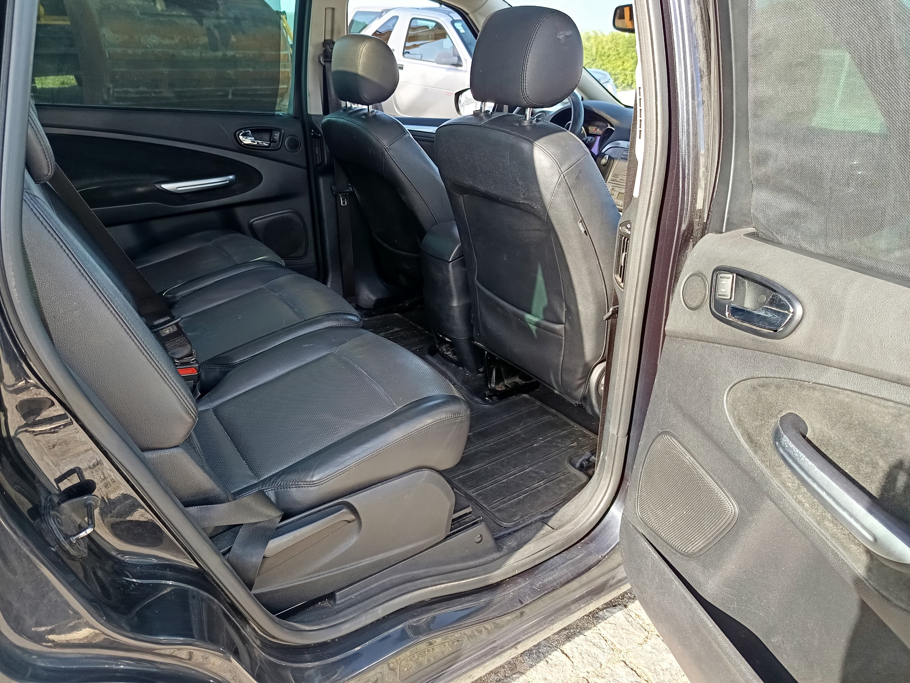 Ford Focus S-Max · Ano 2006 — imagen 19