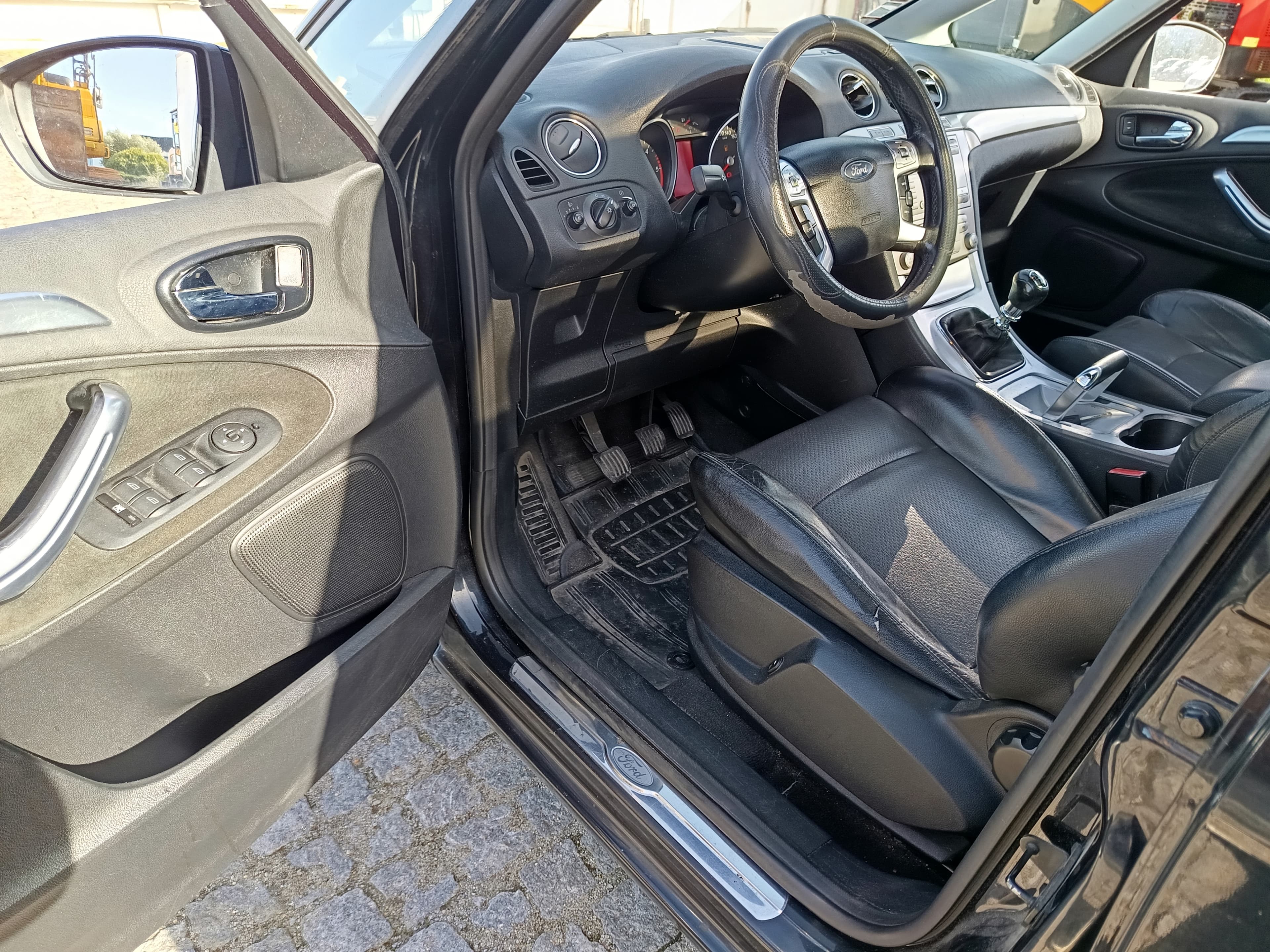 Ford Focus S-Max · Ano 2006 — imagen 32