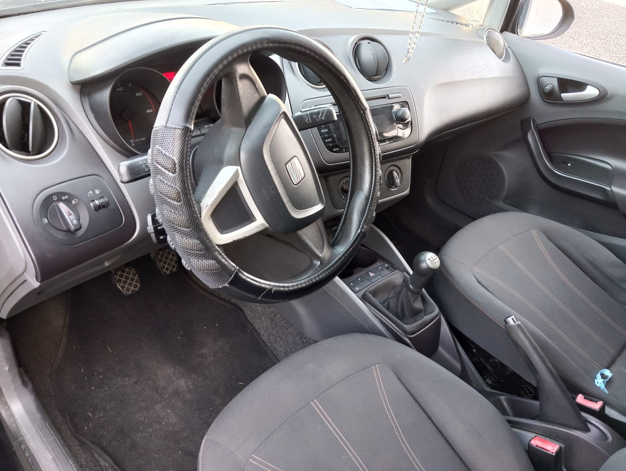 Seat Ibiza · Ano 2010 — imagem 12