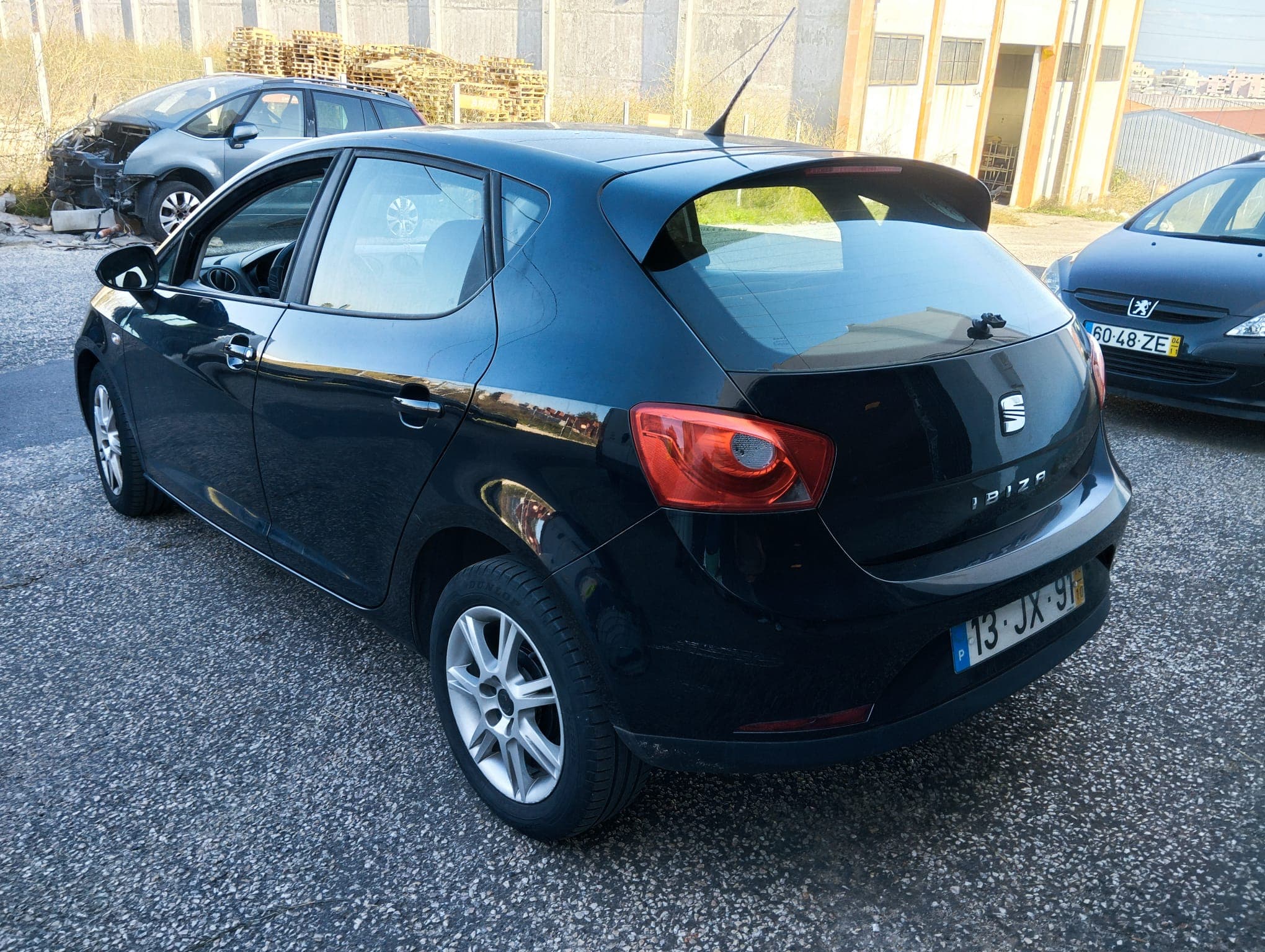 Seat Ibiza · Ano 2010 — imagem 5