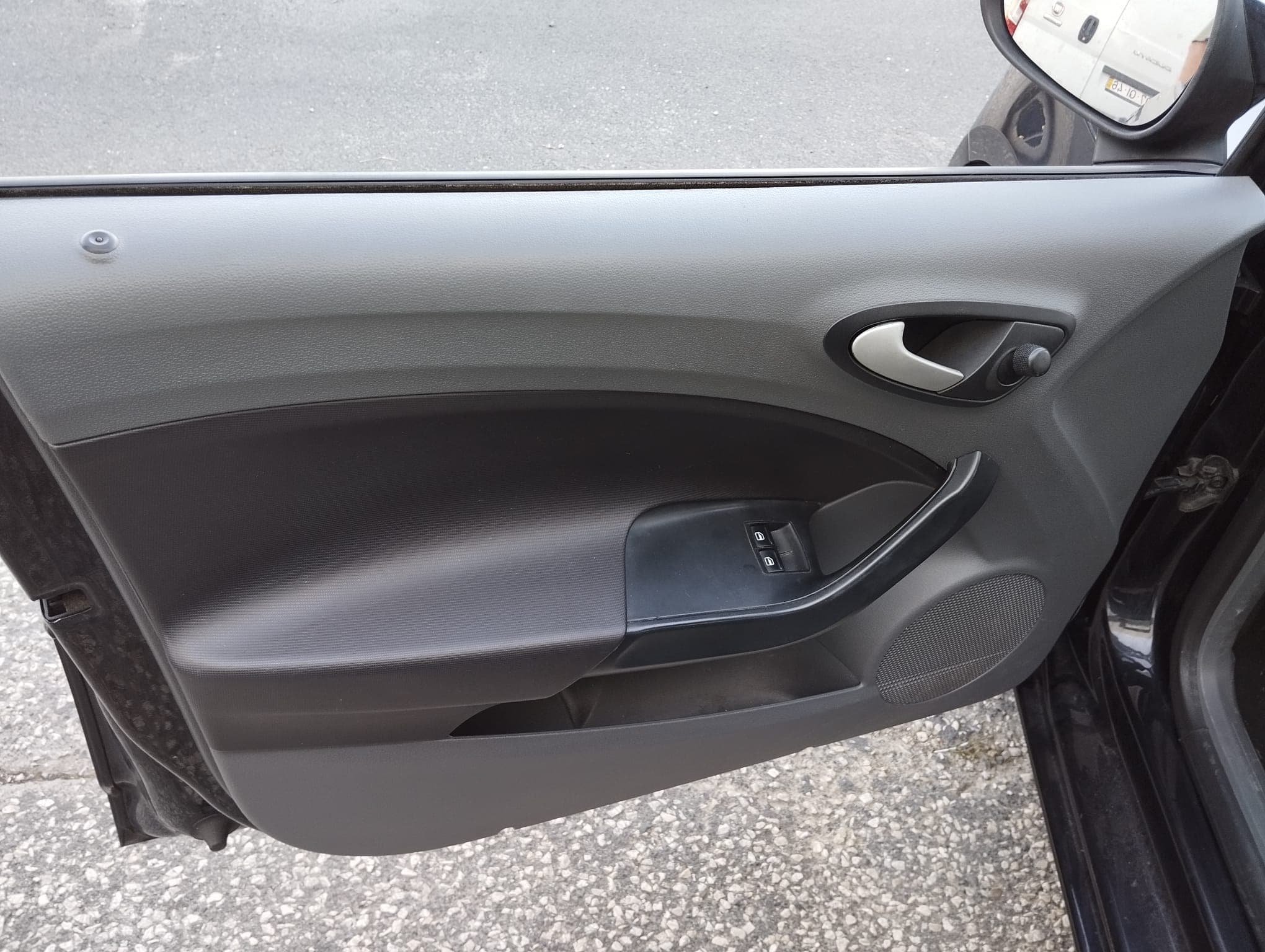 Seat Ibiza · Ano 2010 — imagem 22