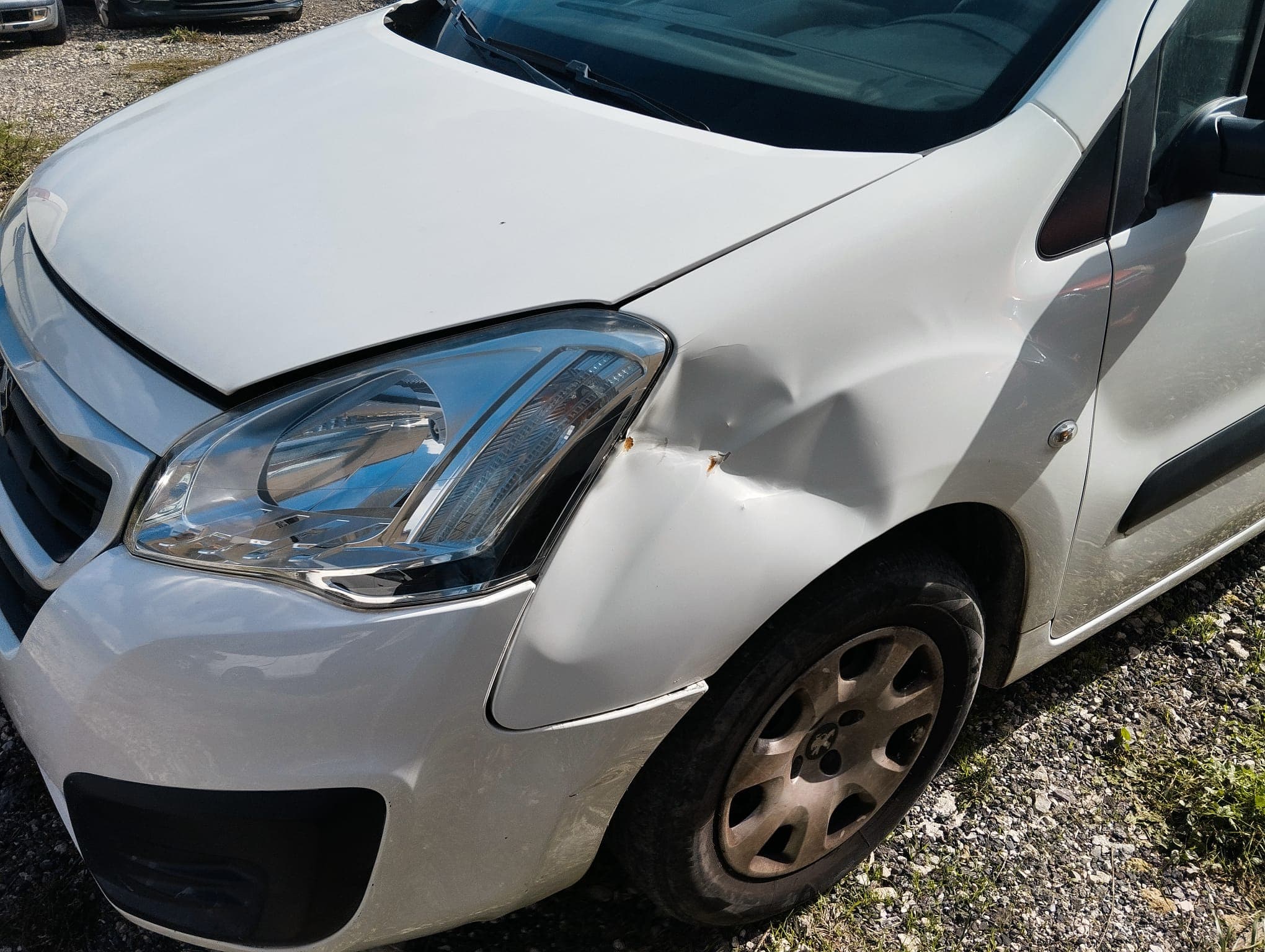 Peugeot Partner Tepee · Ano 2016 — imagem 8