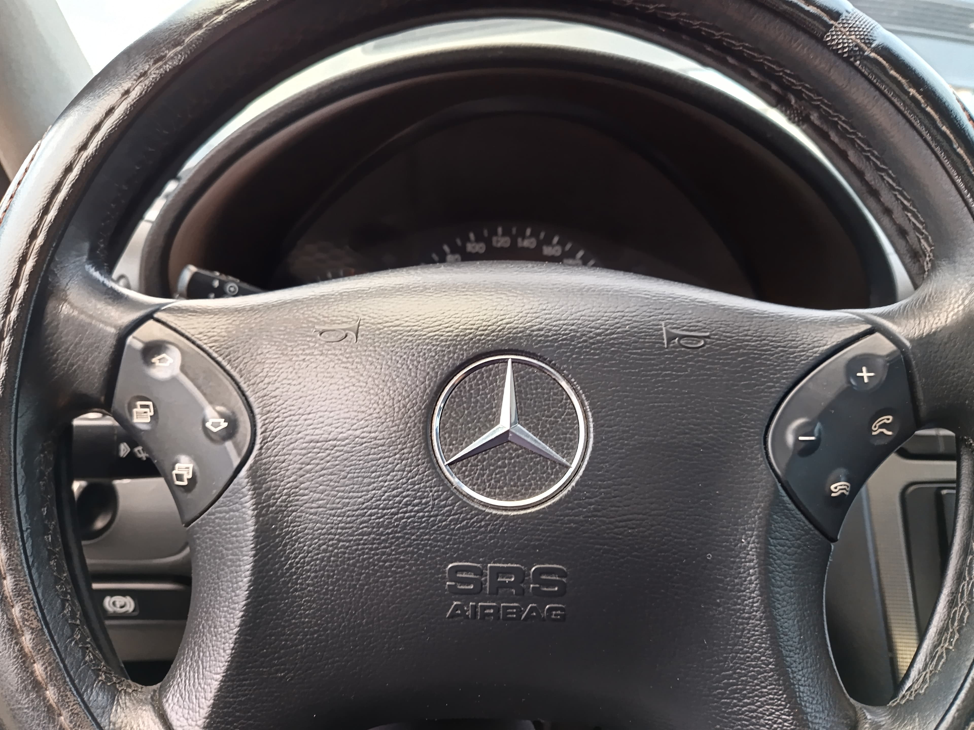 Mercedes-Benz C220 CDI · Ano 2000 — imagen 47