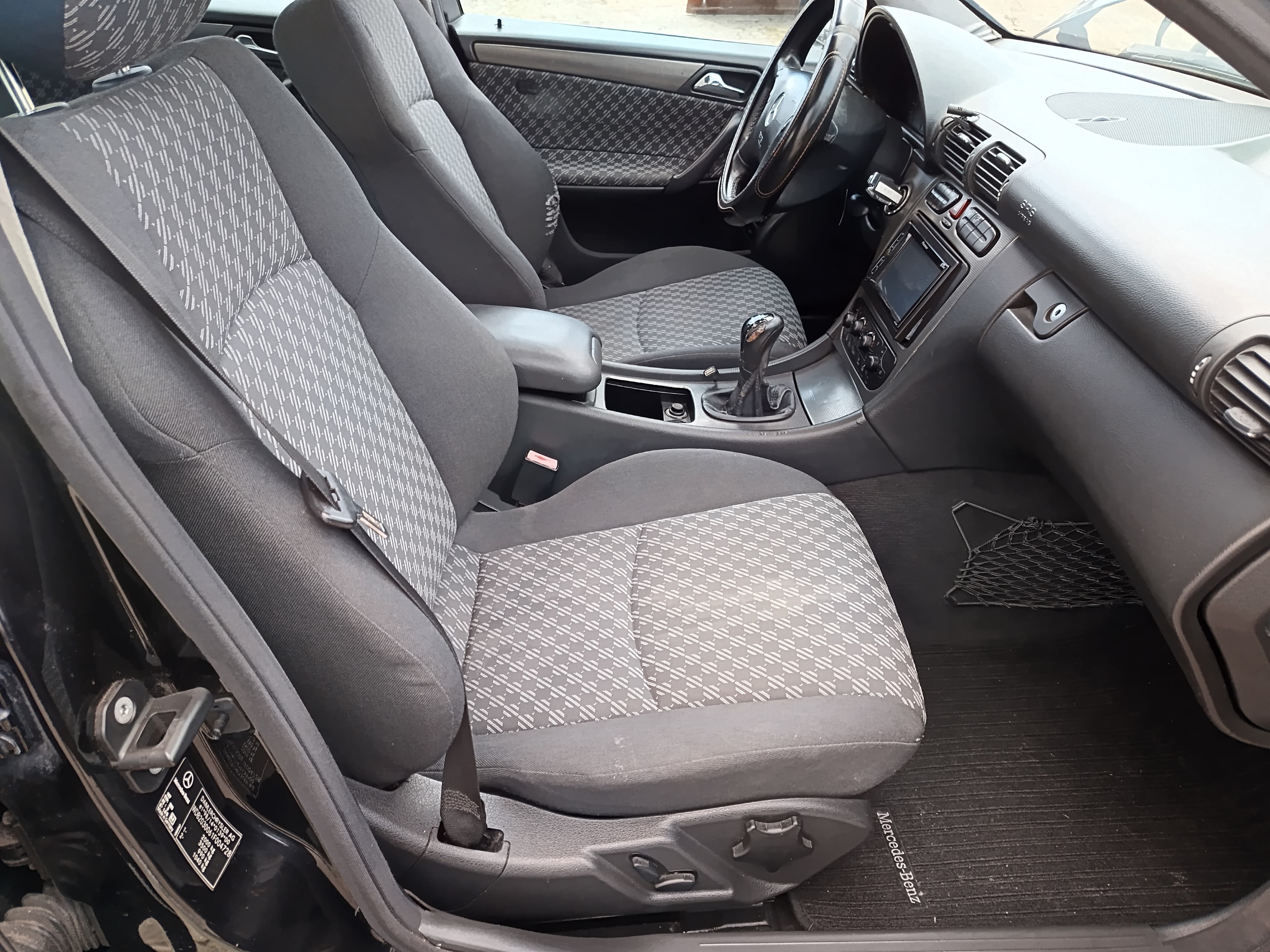 Mercedes-Benz C220 CDI · Ano 2000 — imagen 31