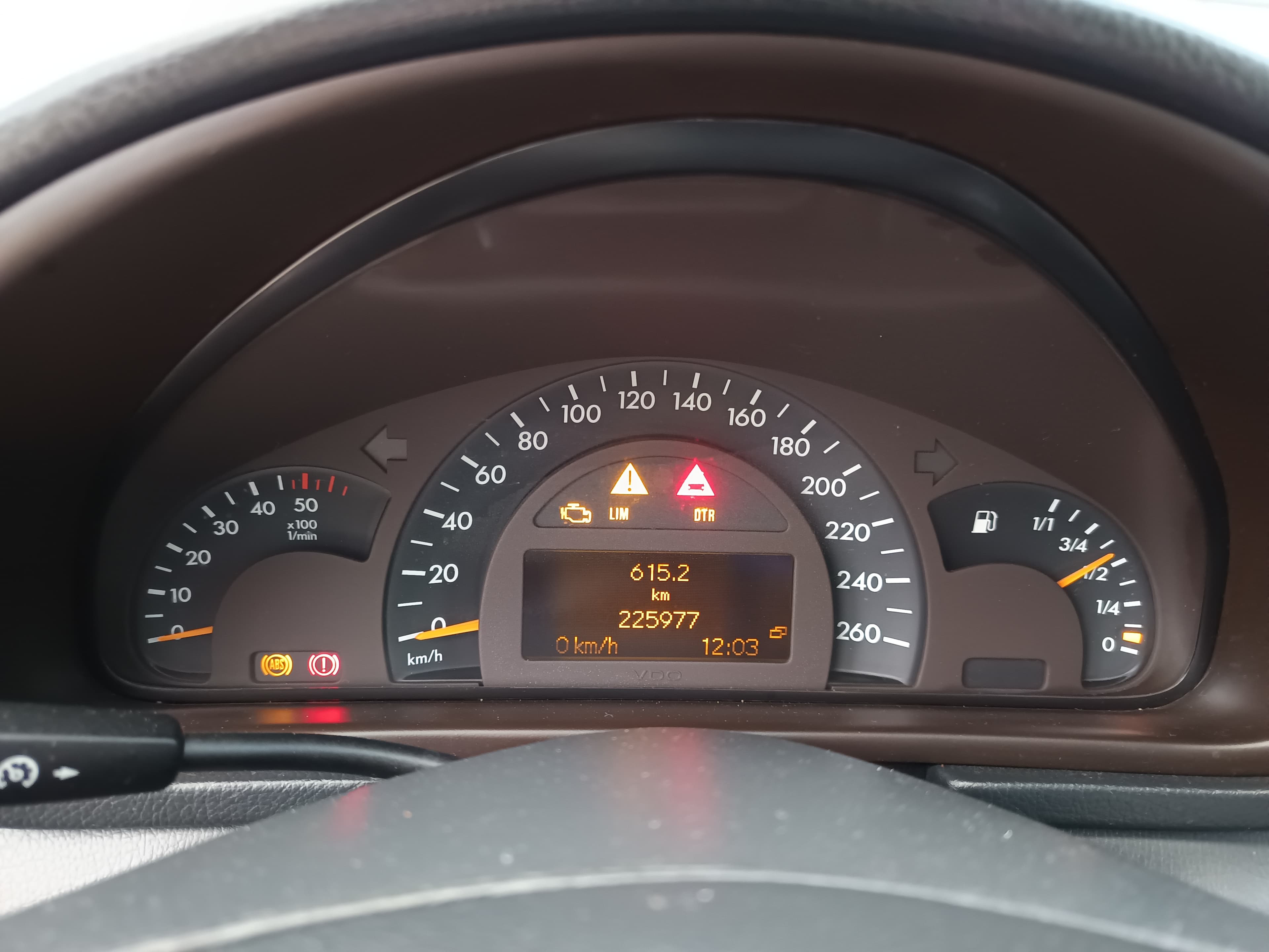 Mercedes-Benz C220 CDI · Ano 2000 — imagen 48