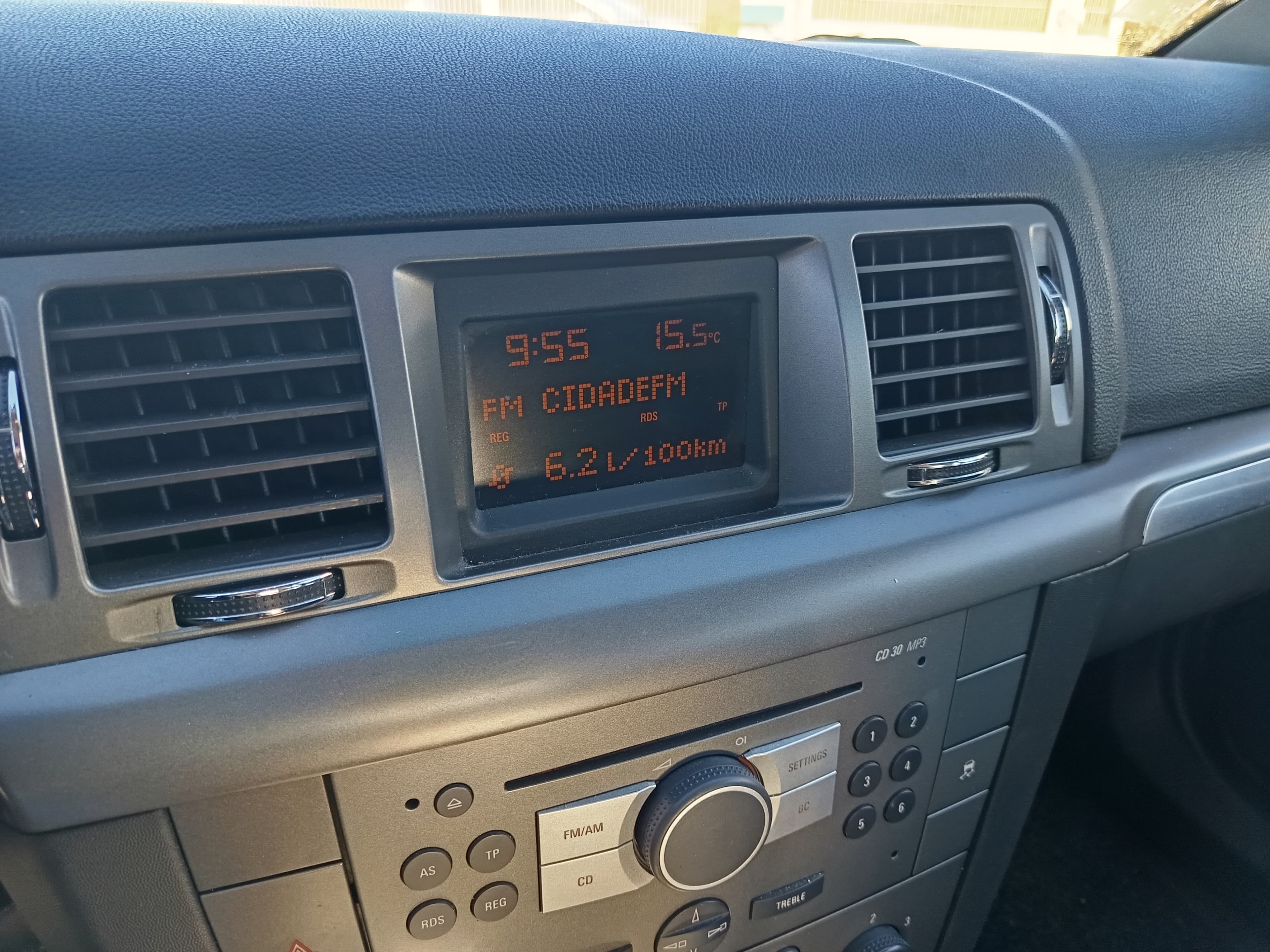Opel Vectra · Ano 2005 — imagem 38