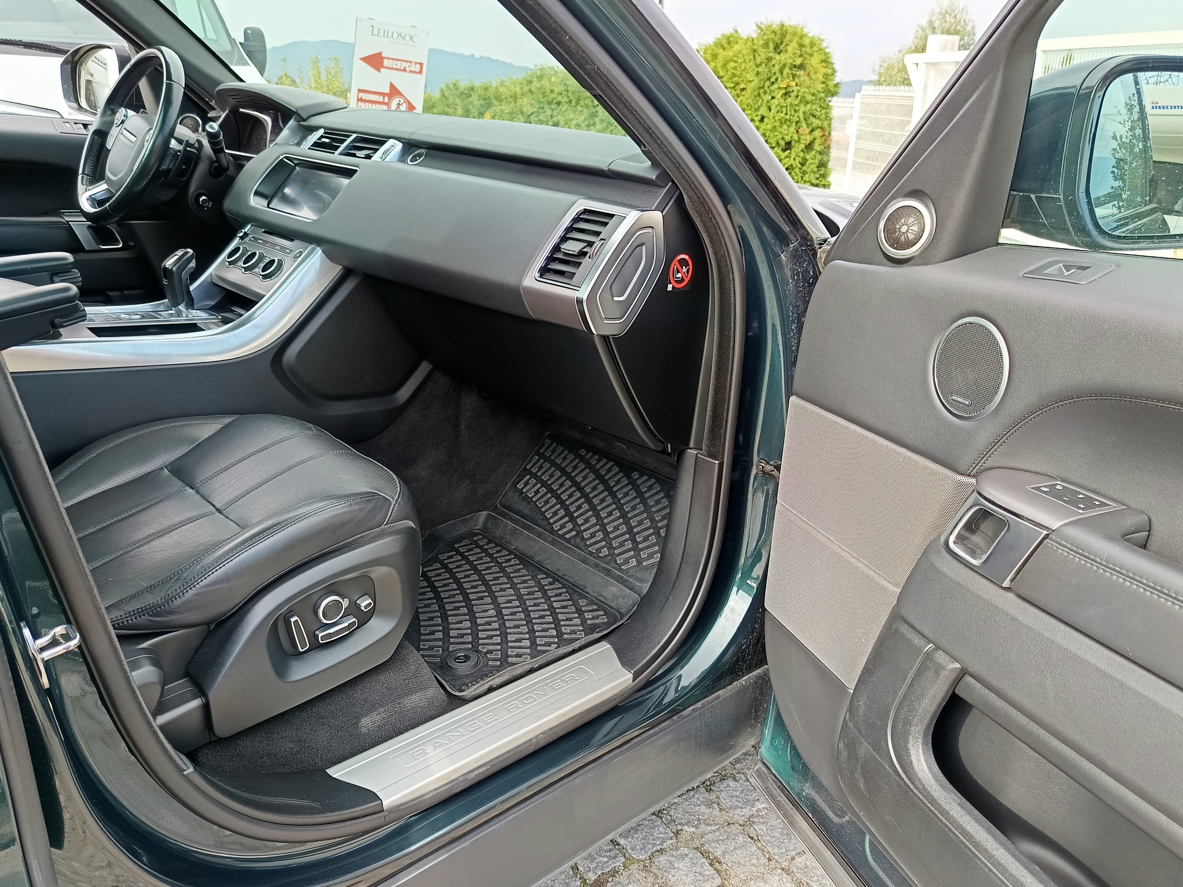 Land Rover Range Rover Sport · Ano 2017 — image 27