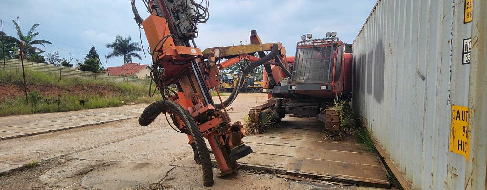 SANDVIK 170KW Hydraulic Drilling Car with Spare Parts — image 7