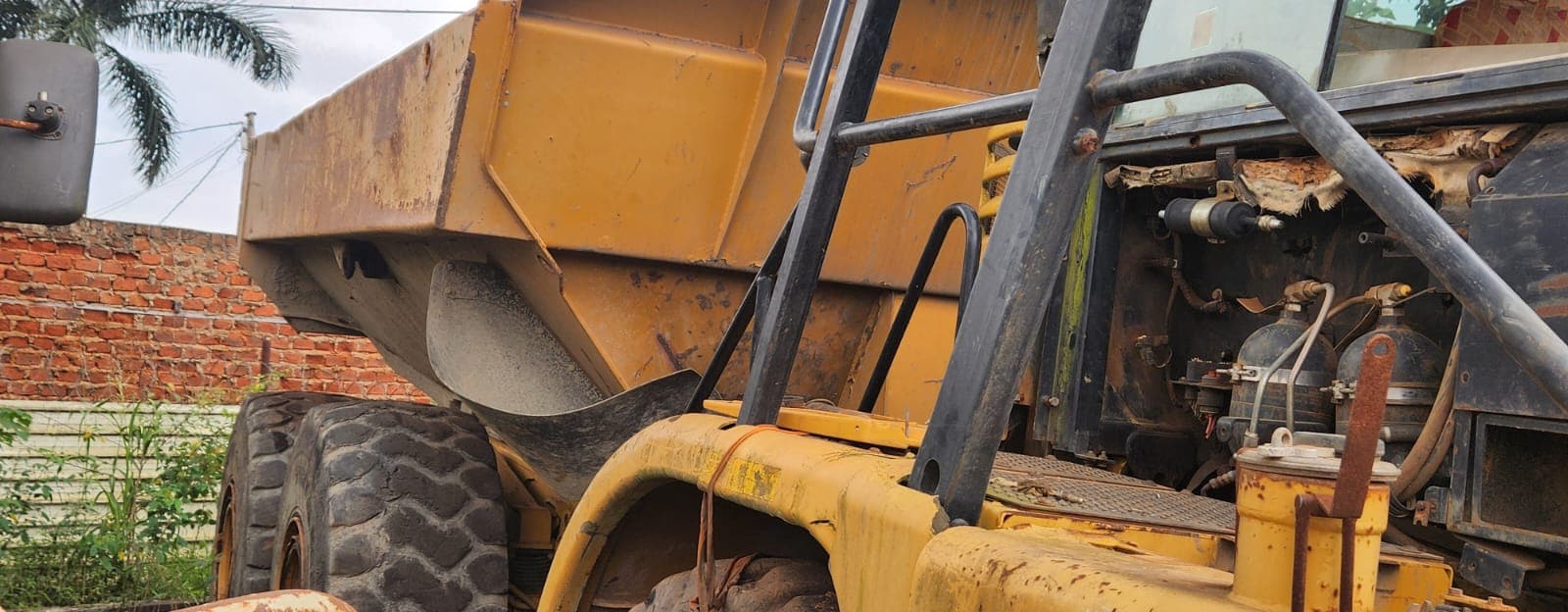 CATERPILLAR 40T Articulated Dump Truck — imagen 9