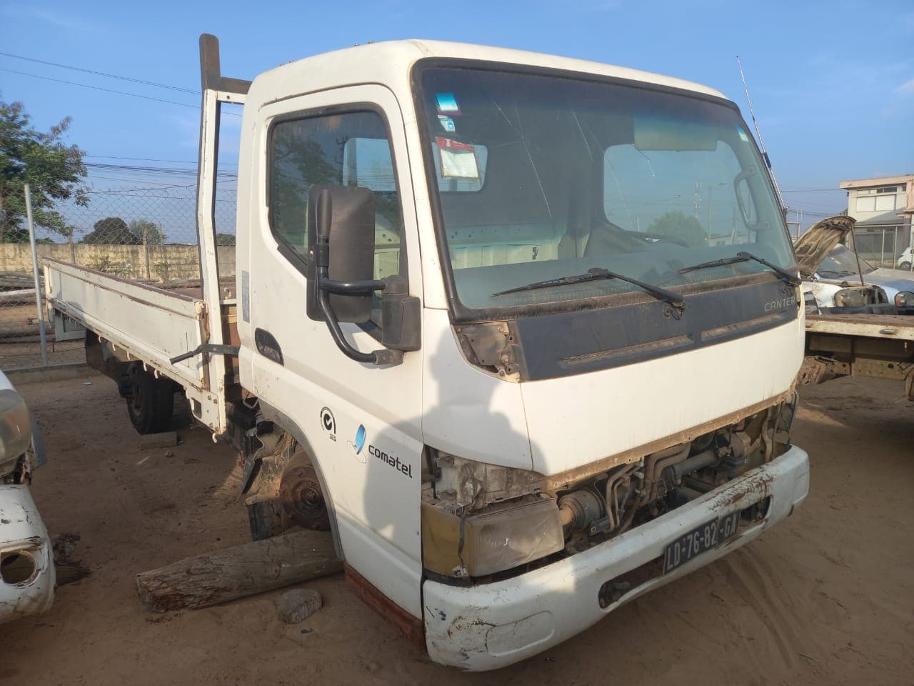 MITSUBISHI CANTER — image 4