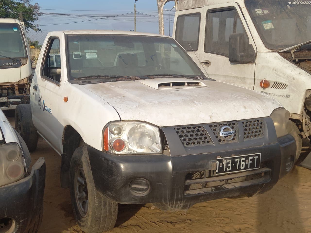 NISSAN HARDBODY — imagem 2