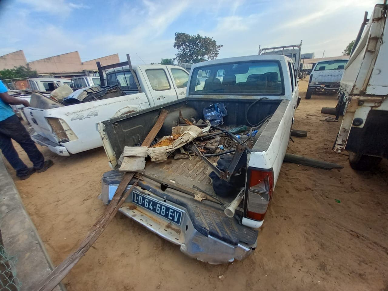 NISSAN HARDBODY — imagem 5