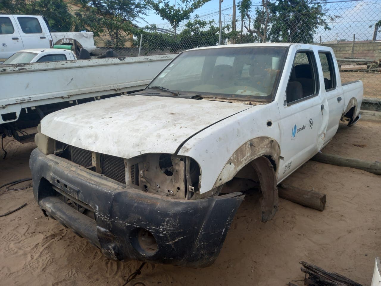 NISSAN HARDBODY — imagem 1