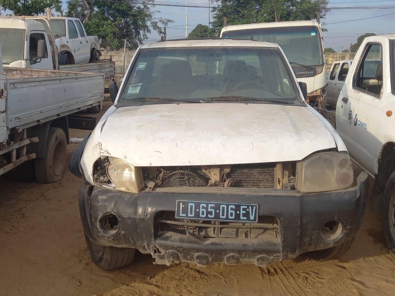 NISSAN HARDBODY — imagem 4