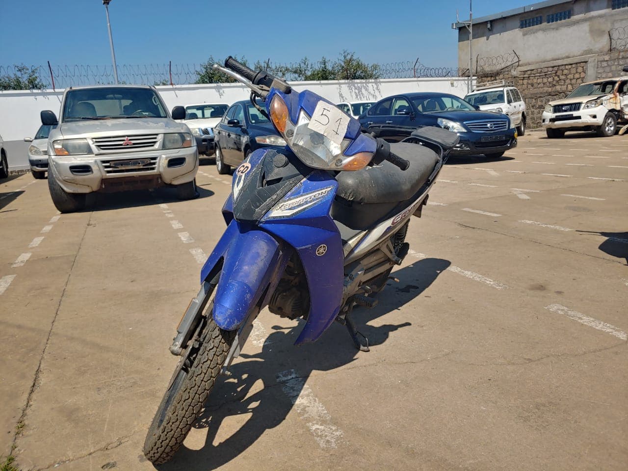 Moto YAMAHA Krypton — imagen 2