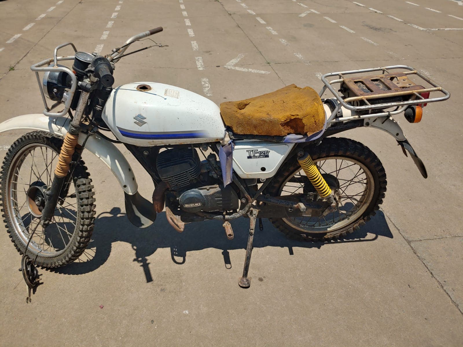 Moto SUZUKI RF 125 — imagen 1