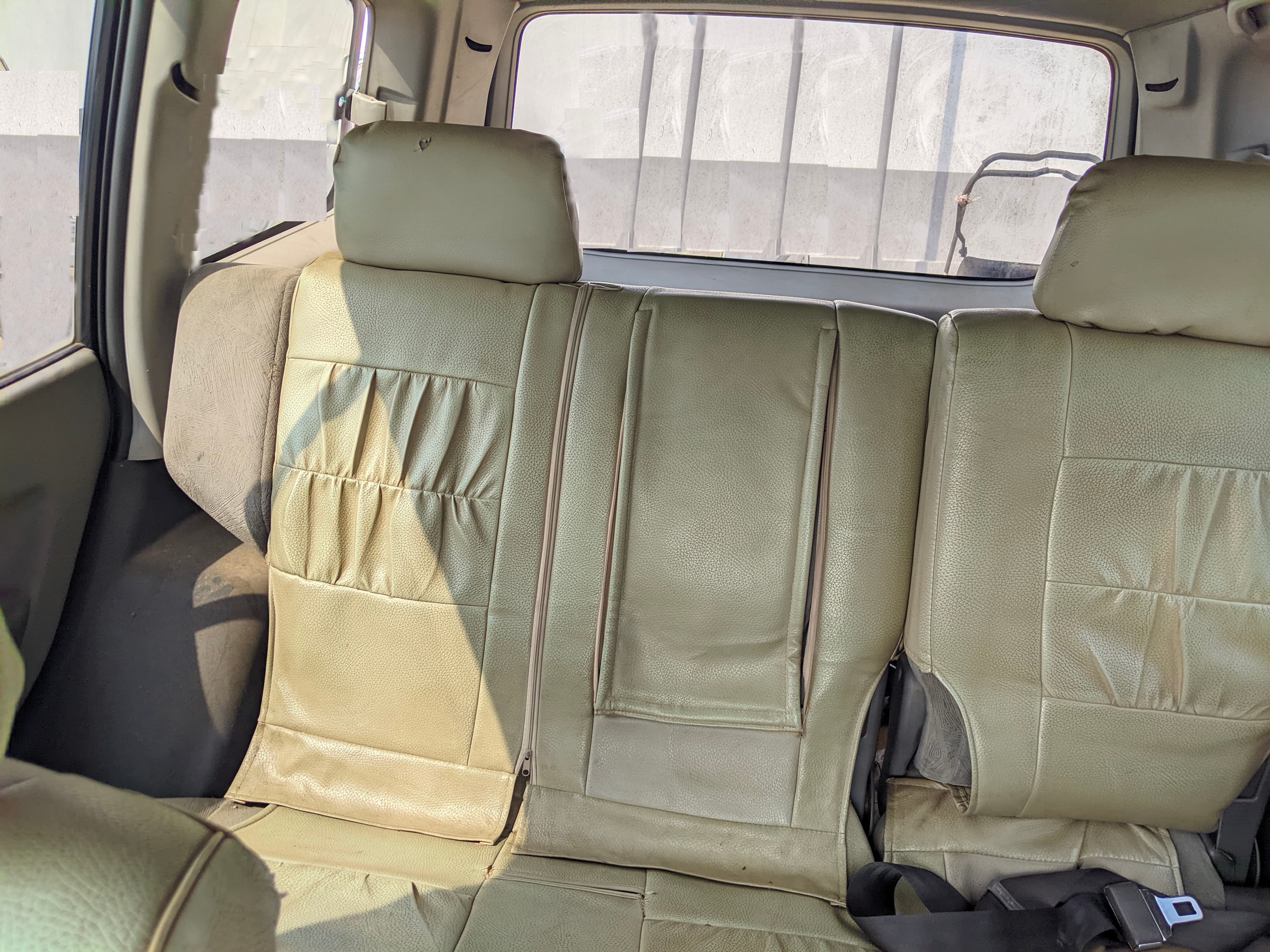 Voiture MITSUBISHI Pajero — image 9