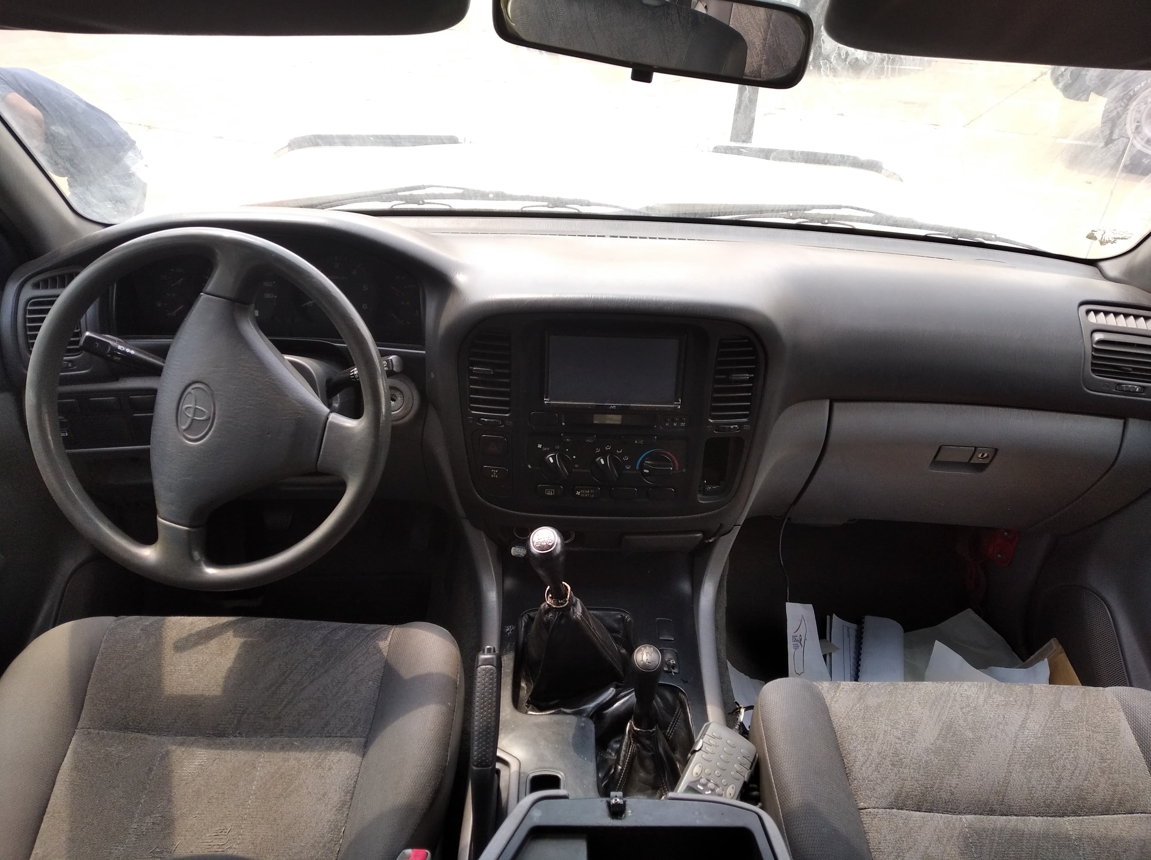 Voiture TOYOTA Land Cruiser — imagem 6