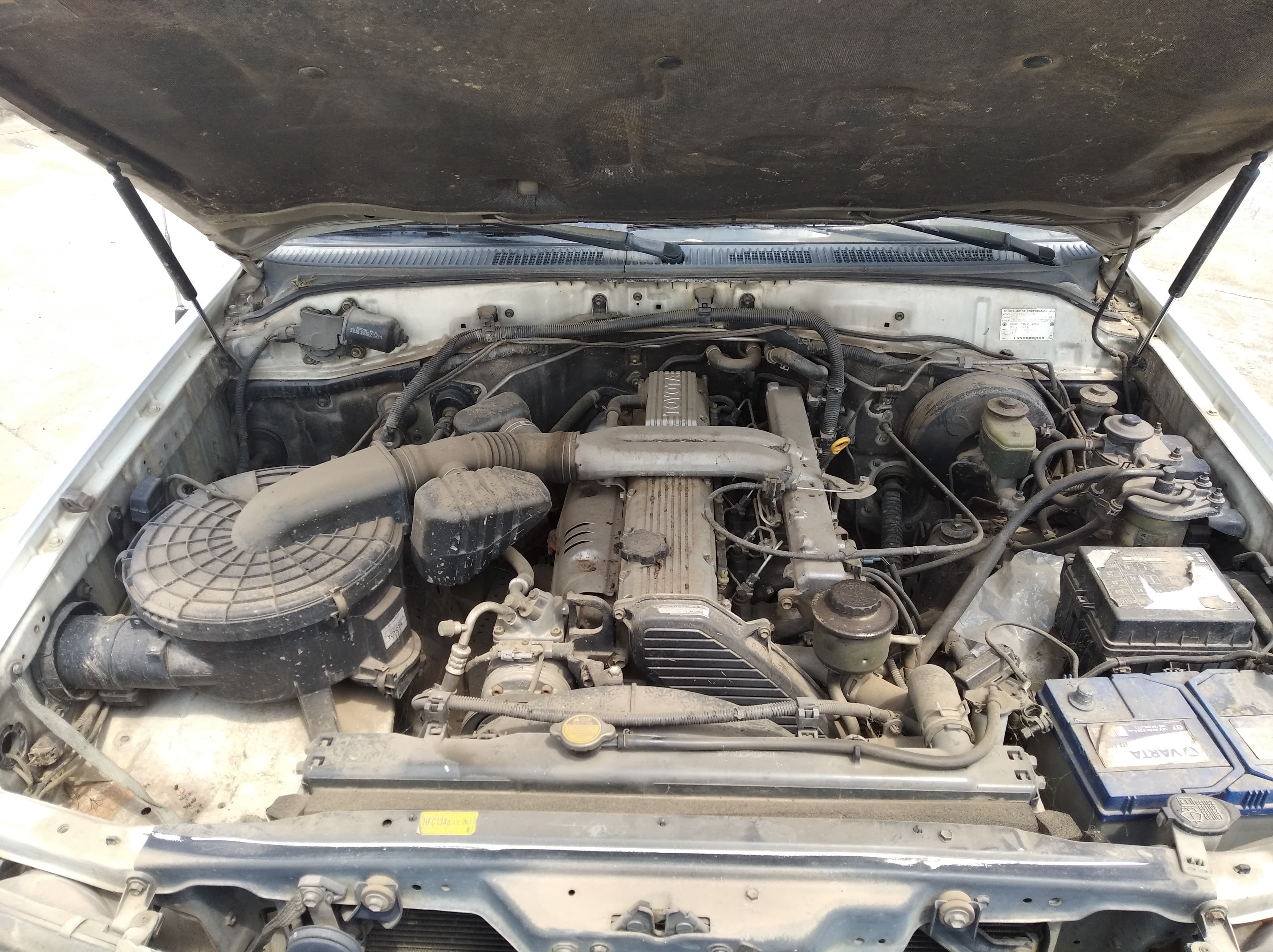 Voiture TOYOTA Land Cruiser — imagem 9