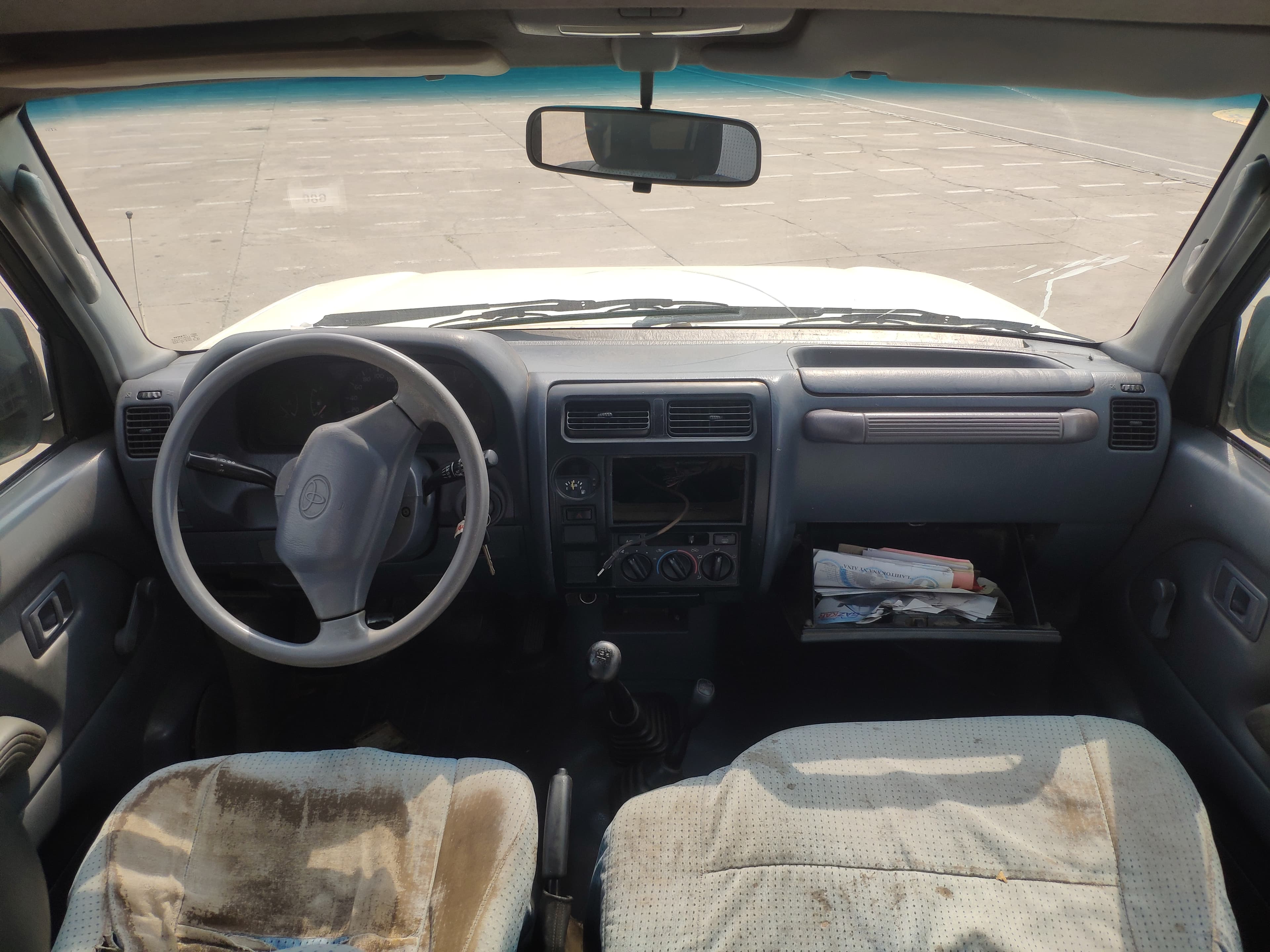 Voiture TOYOTA Prado — imagem 7