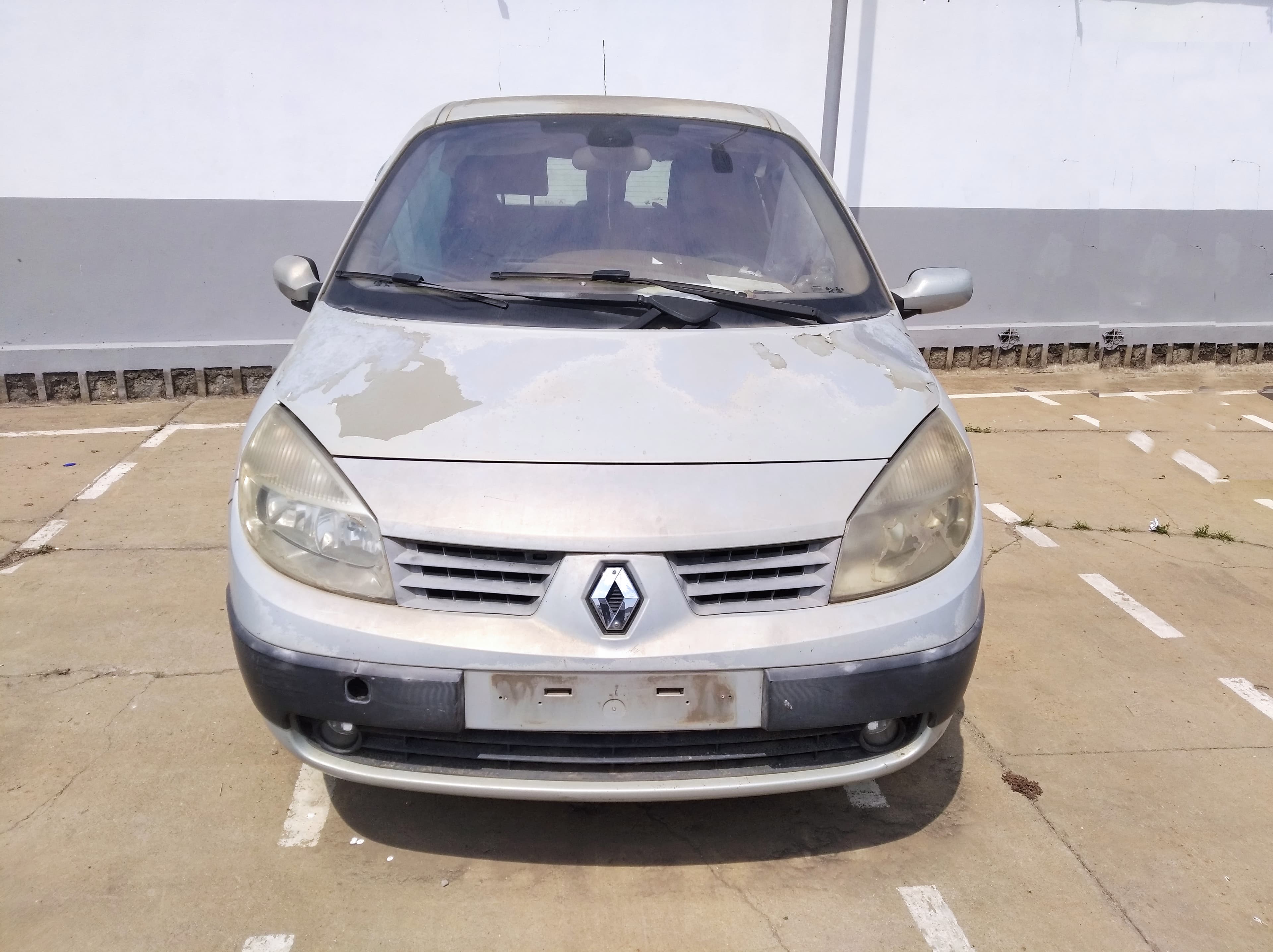 Voiture RENAULT Scenic — image 3