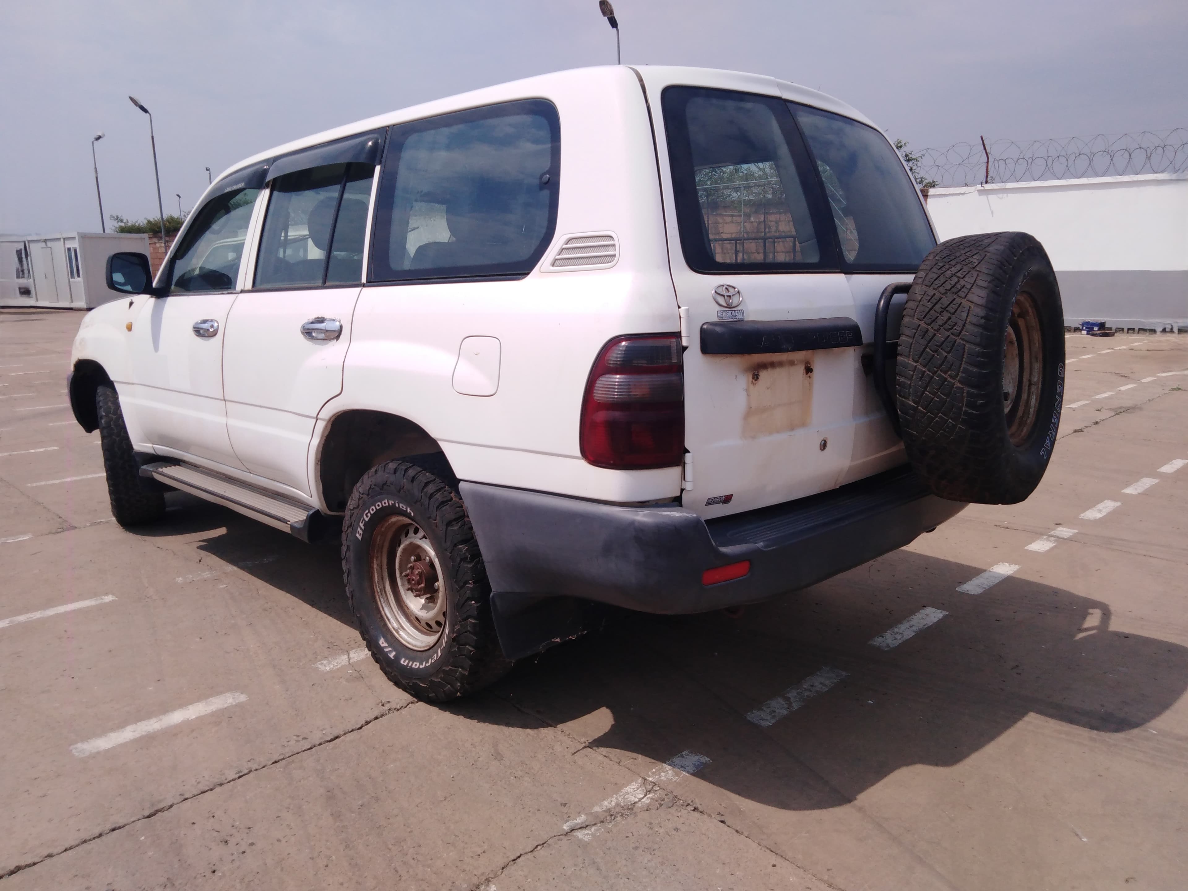 Voiture TOYOTA Land Cruiser — image 4