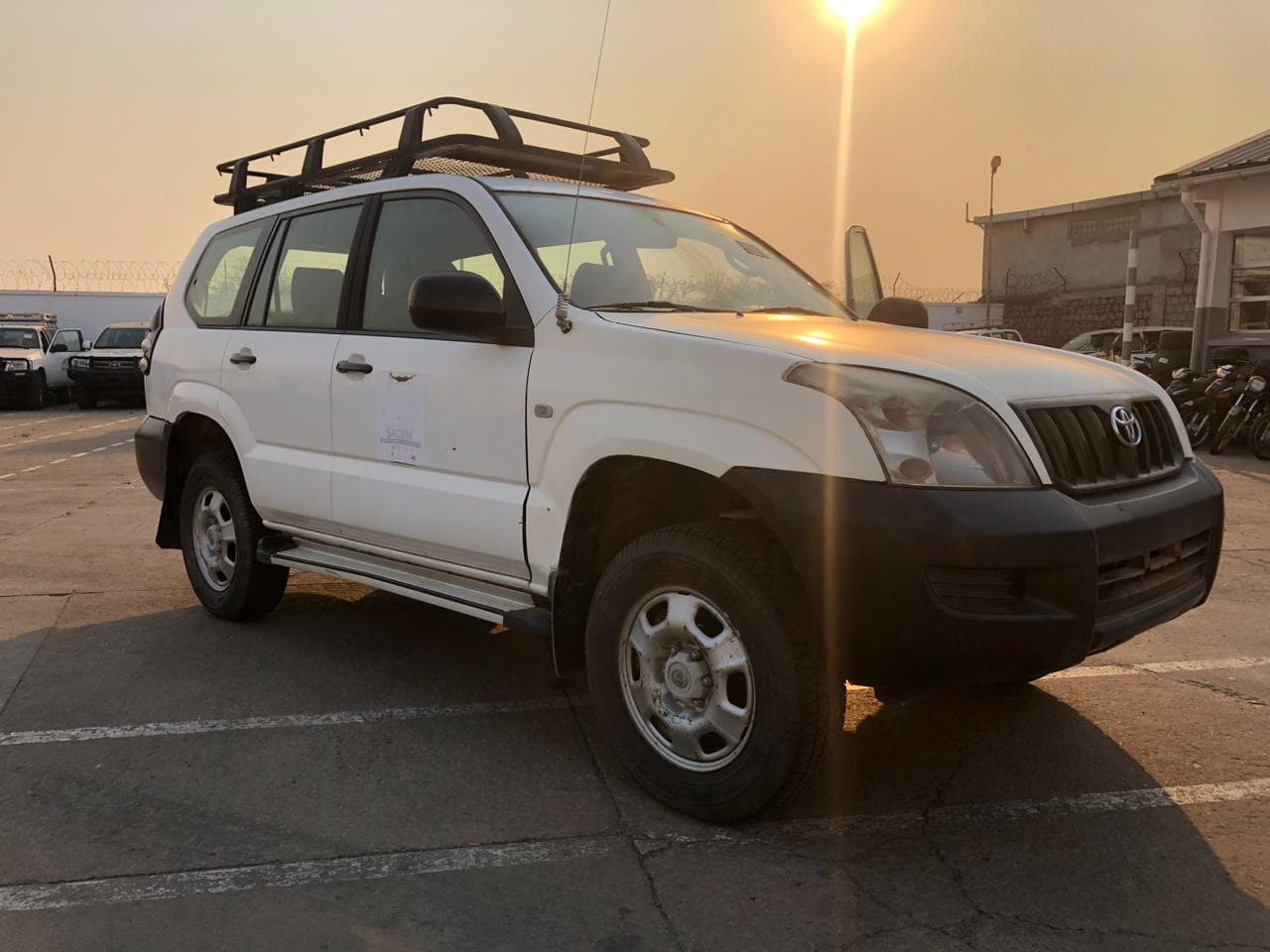 Voiture TOYOTA Prado — imagem 15