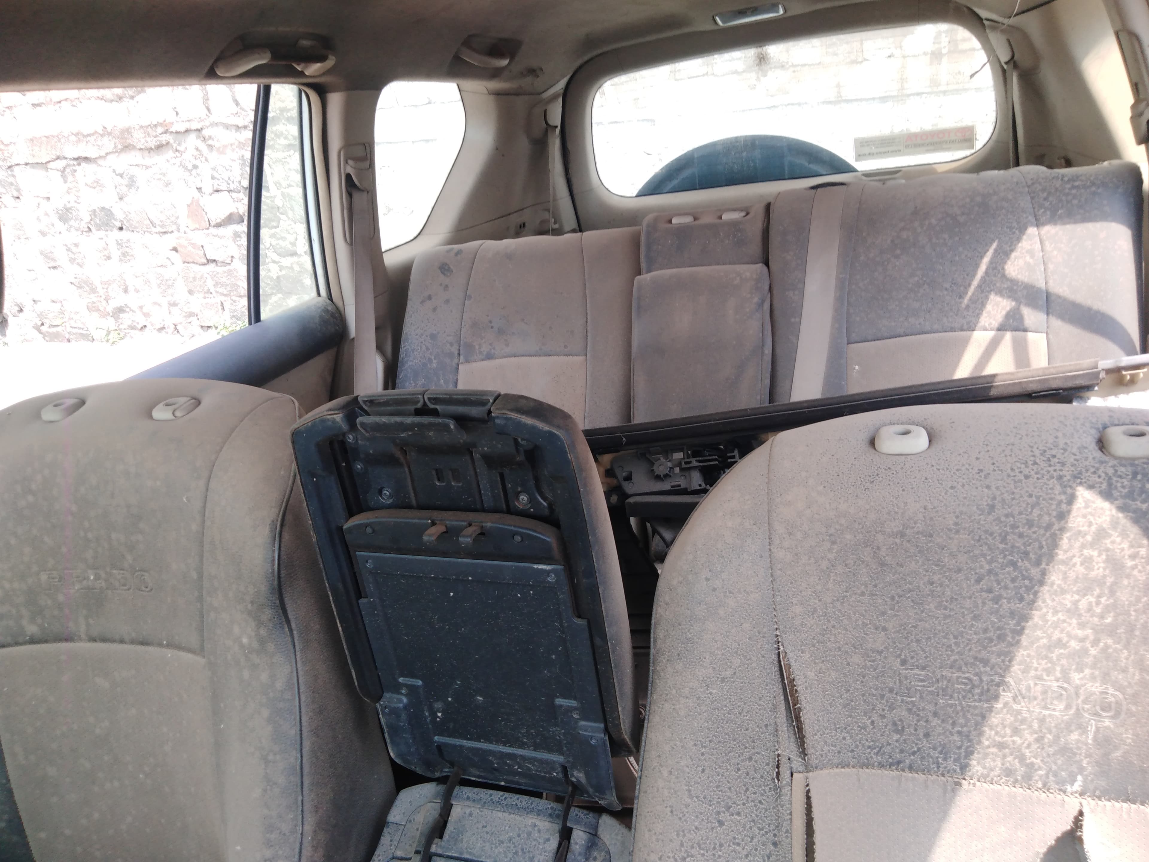 Voiture TOYOTA Prado — imagen 9