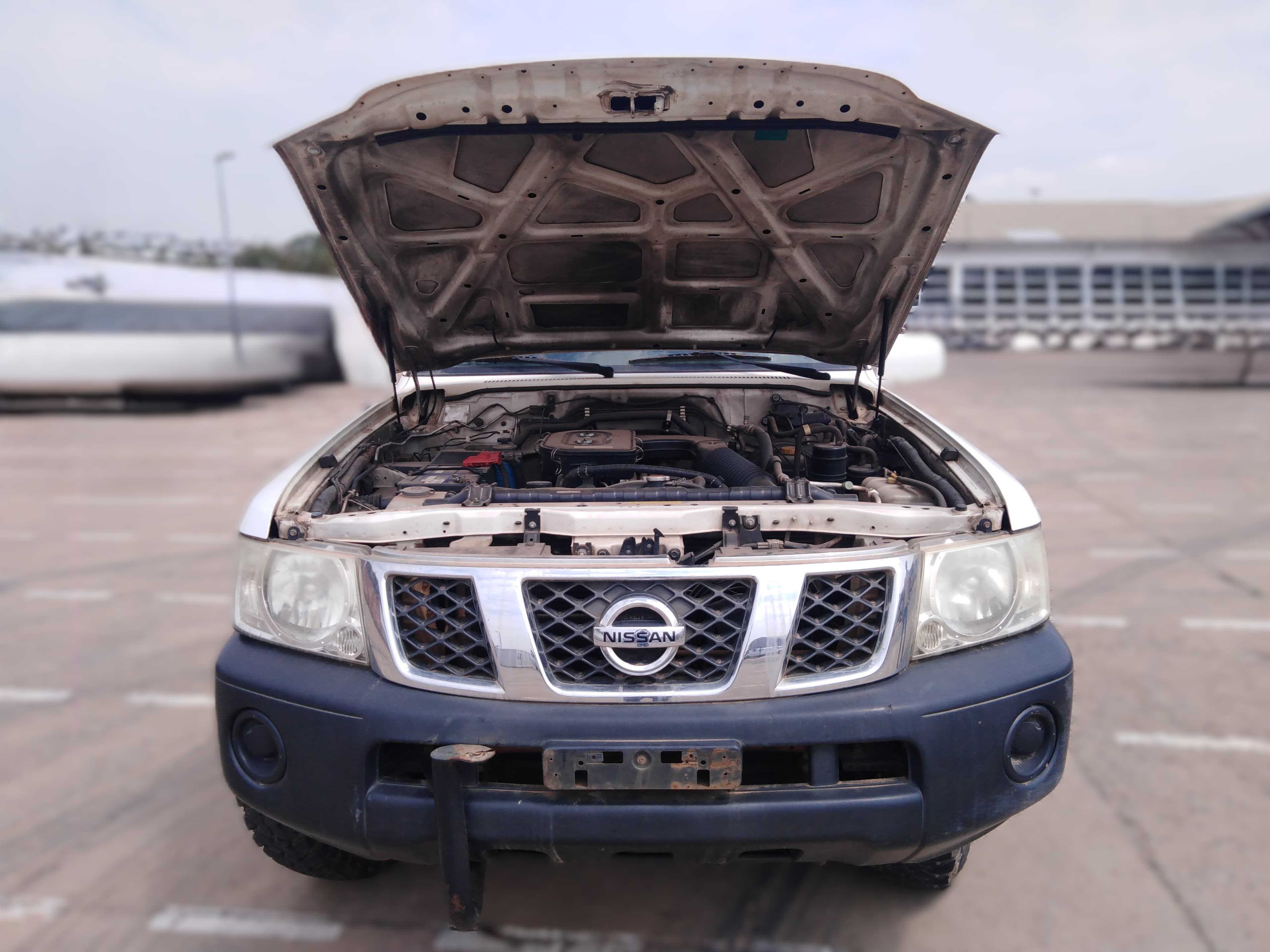 Voiture NISSAN Patrol — image 6