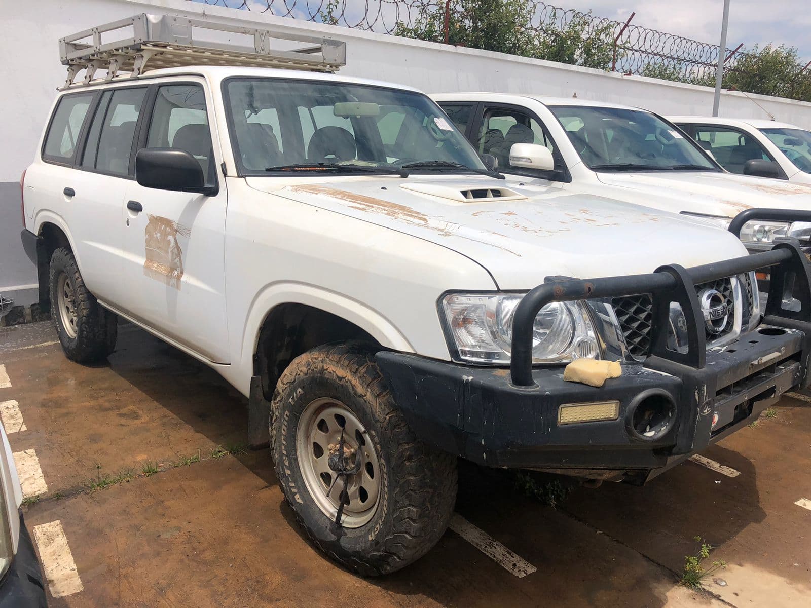 NISSAN PATROL GL — image 2