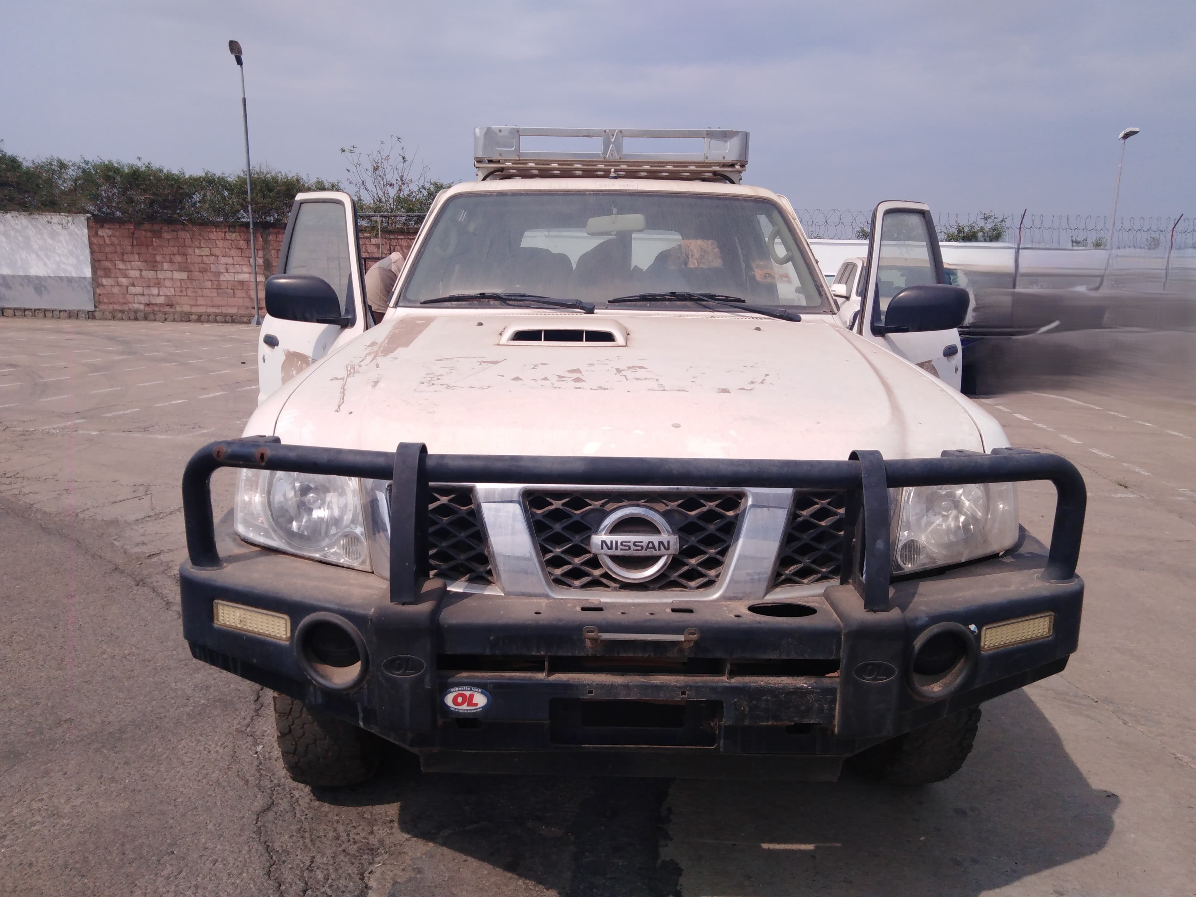 NISSAN PATROL GL — image 11