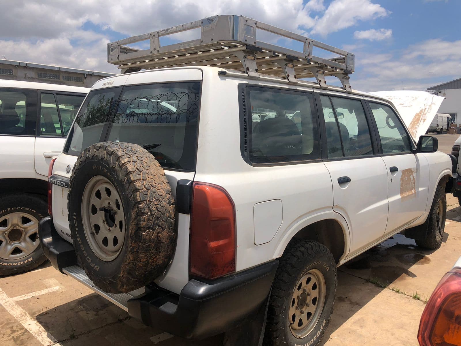 NISSAN PATROL GL — image 4