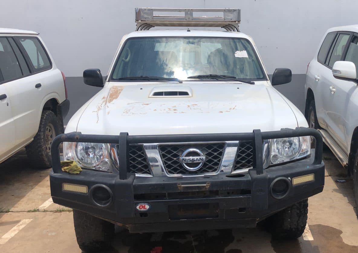 NISSAN PATROL GL — image 6