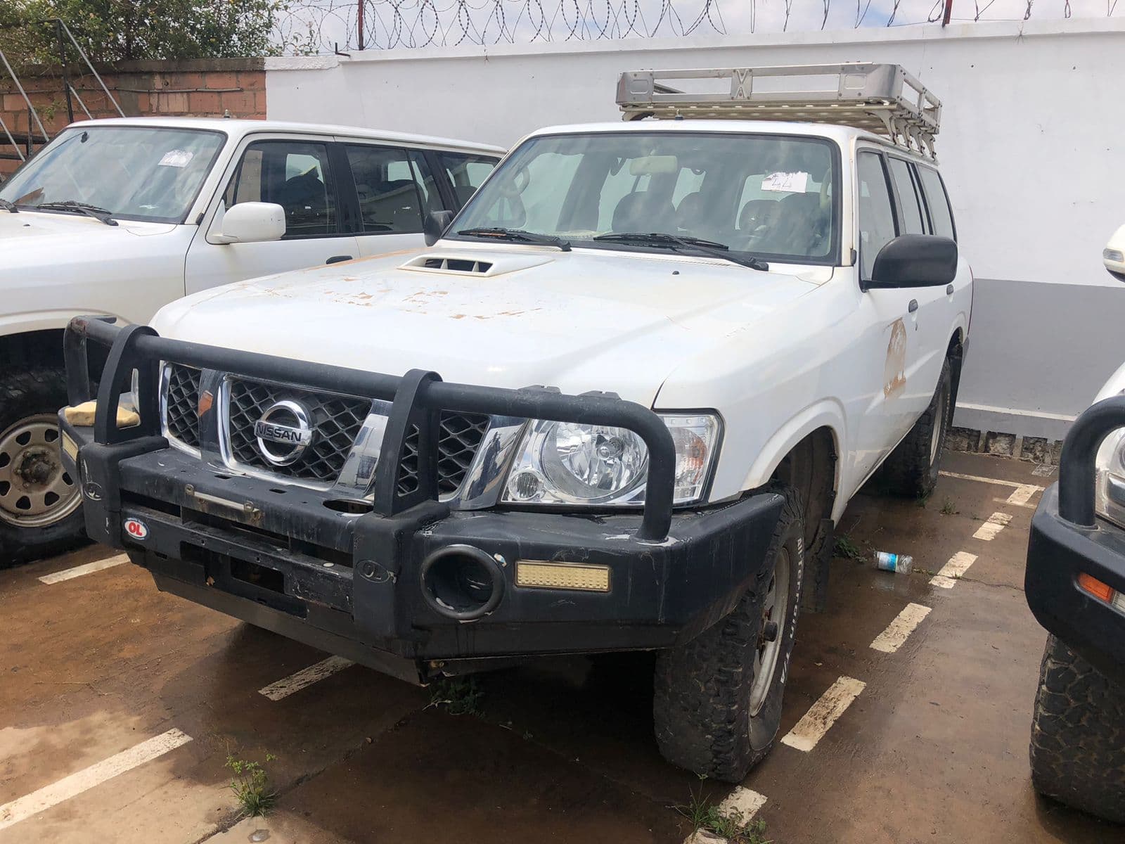 NISSAN PATROL GL — image 1