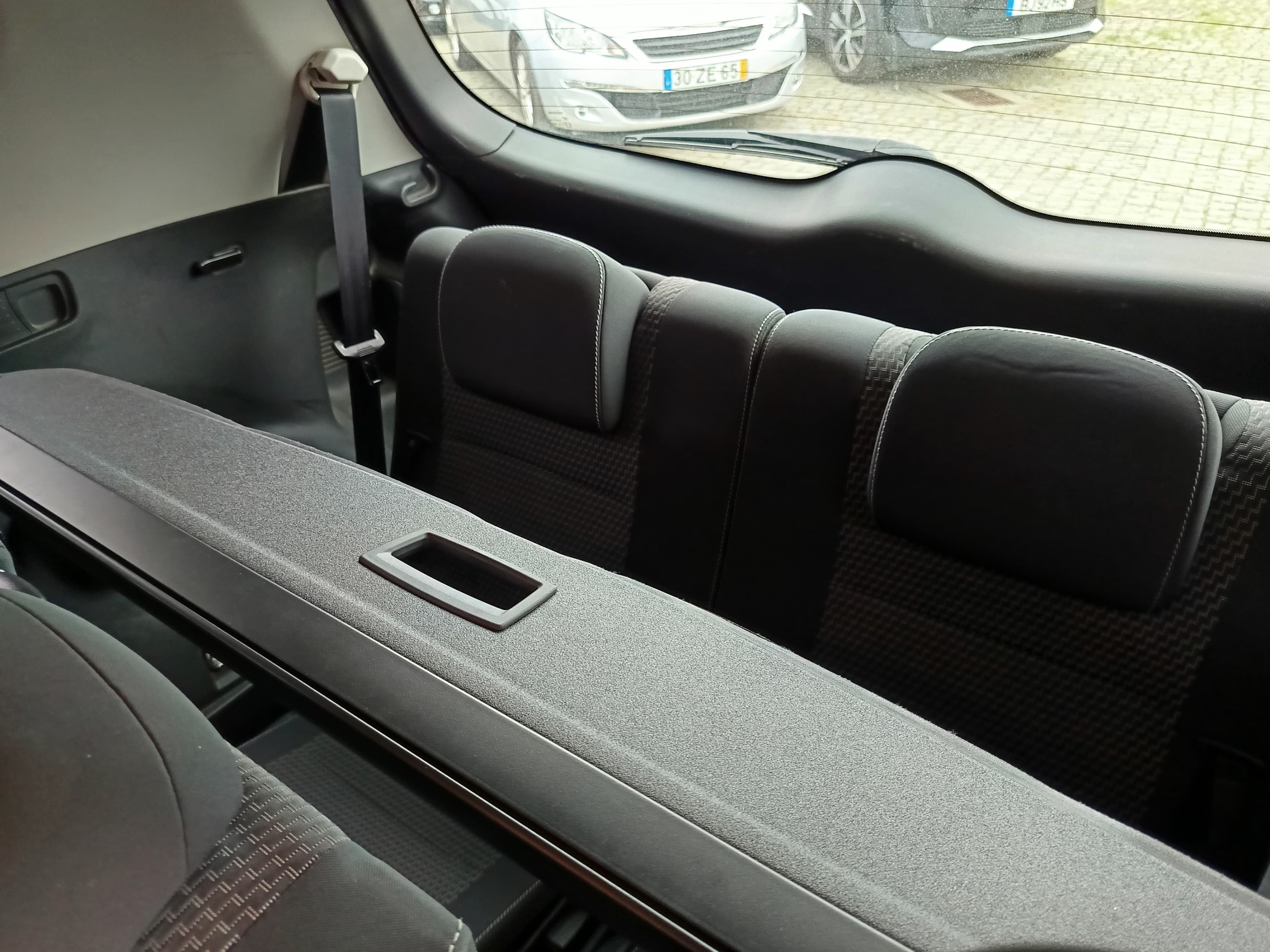 Toyota Verso · Ano 2015 — image 32