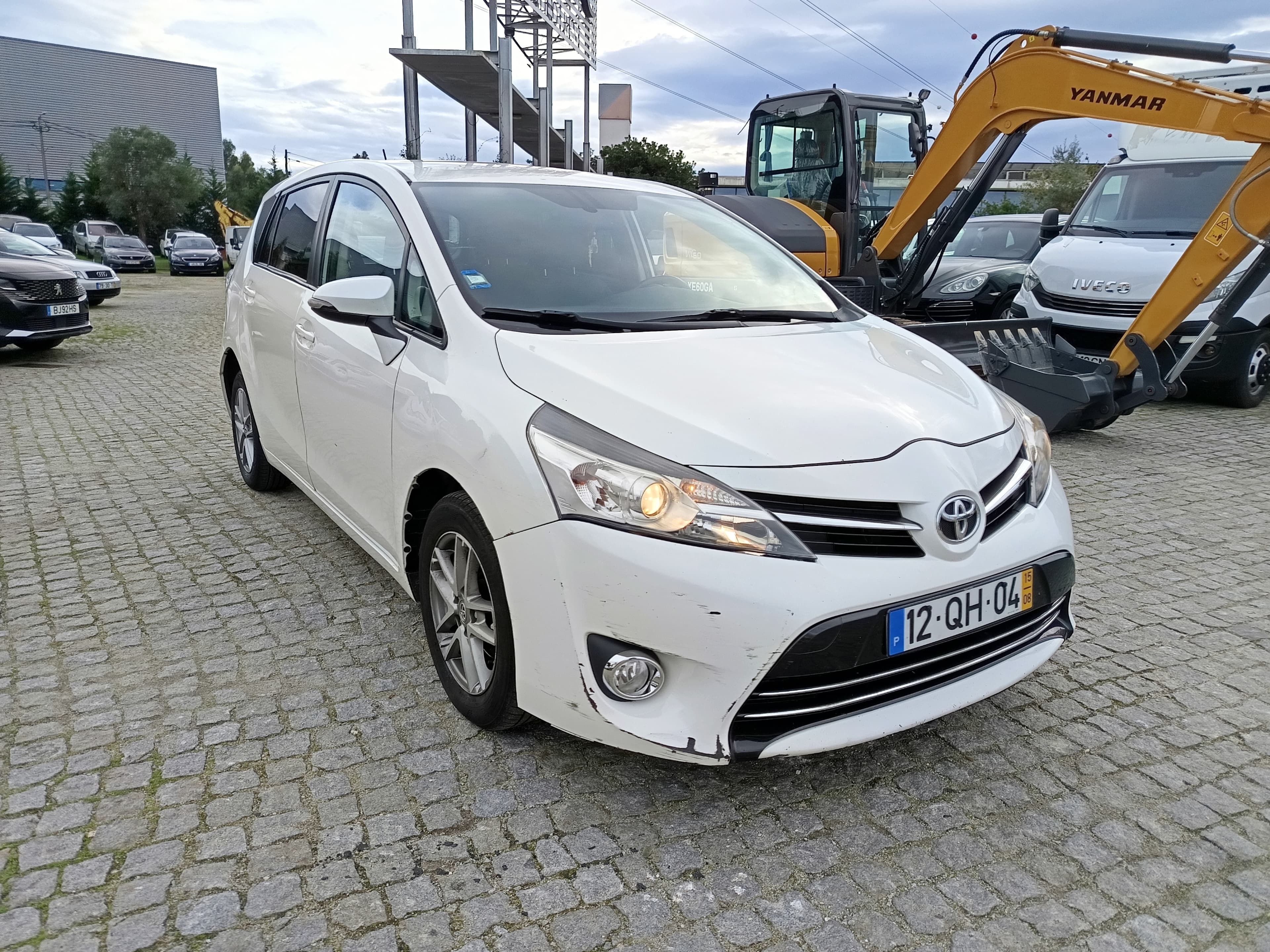 Toyota Verso · Ano 2015 — image 3