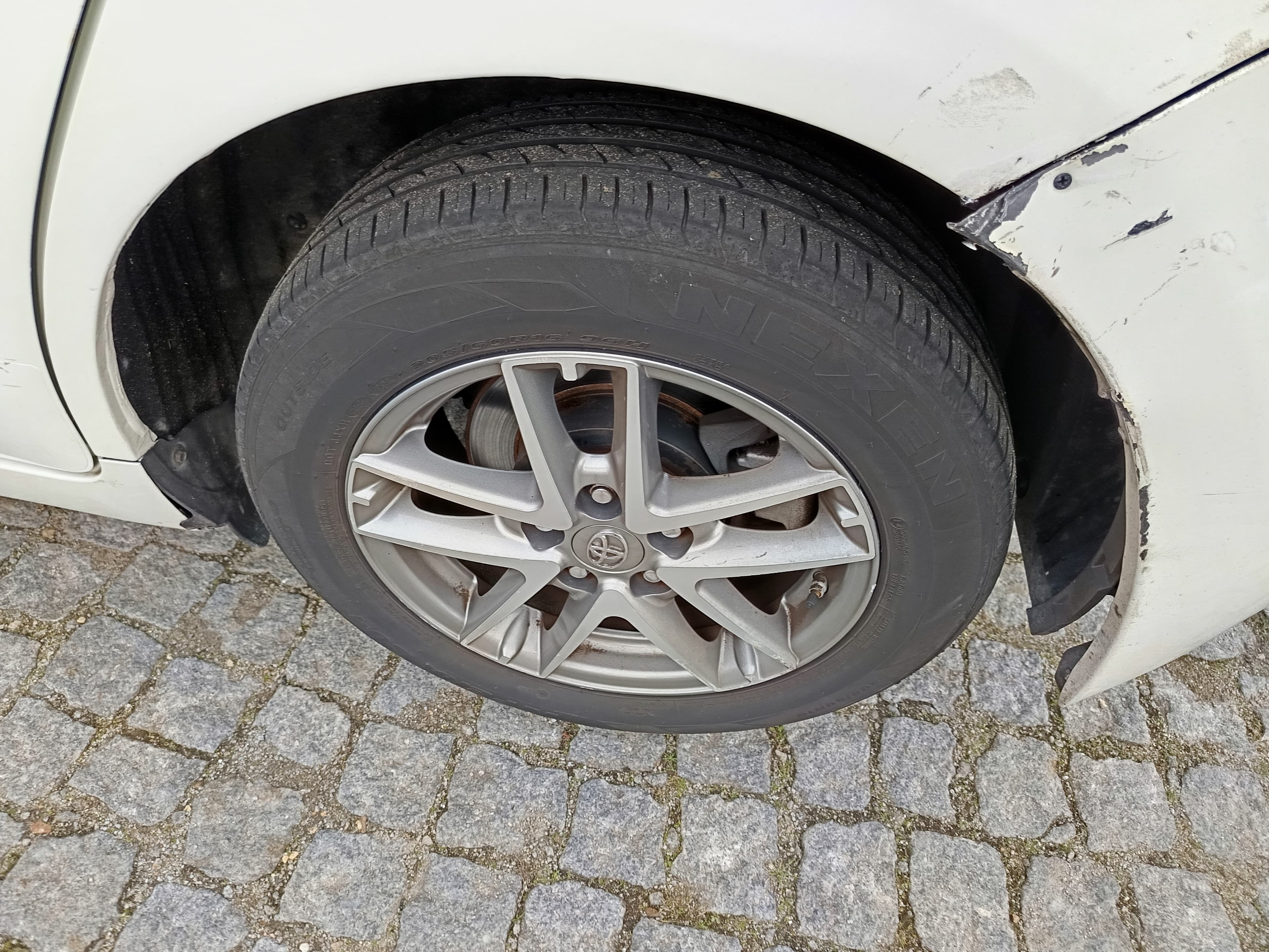 Toyota Verso · Ano 2015 — image 15
