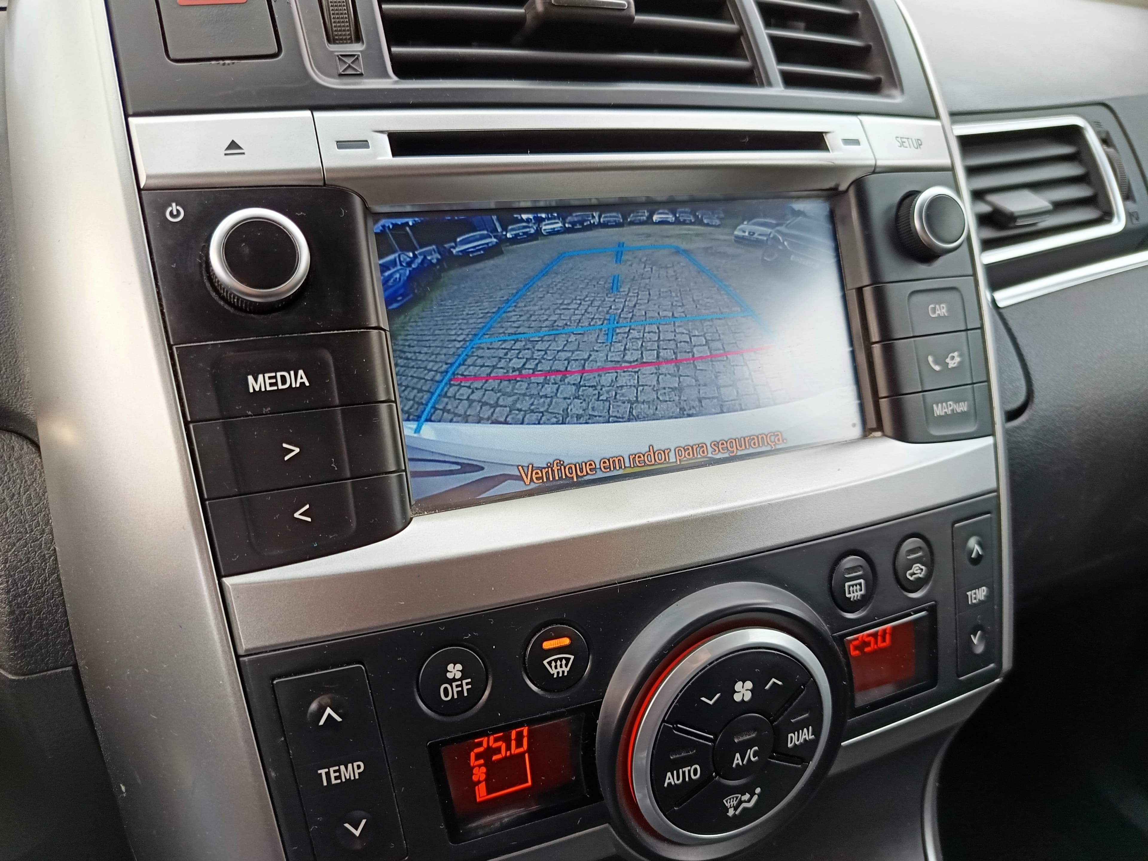 Toyota Verso · Ano 2015 — image 50