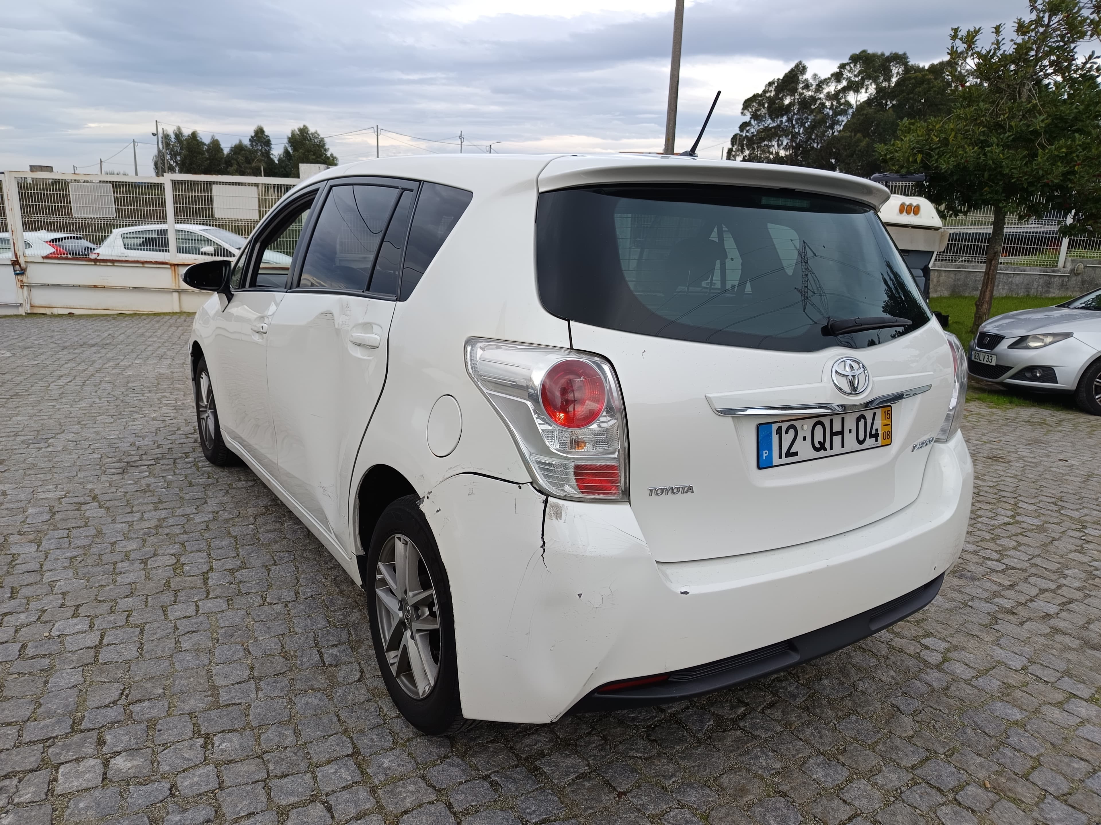 Toyota Verso · Ano 2015 — image 6
