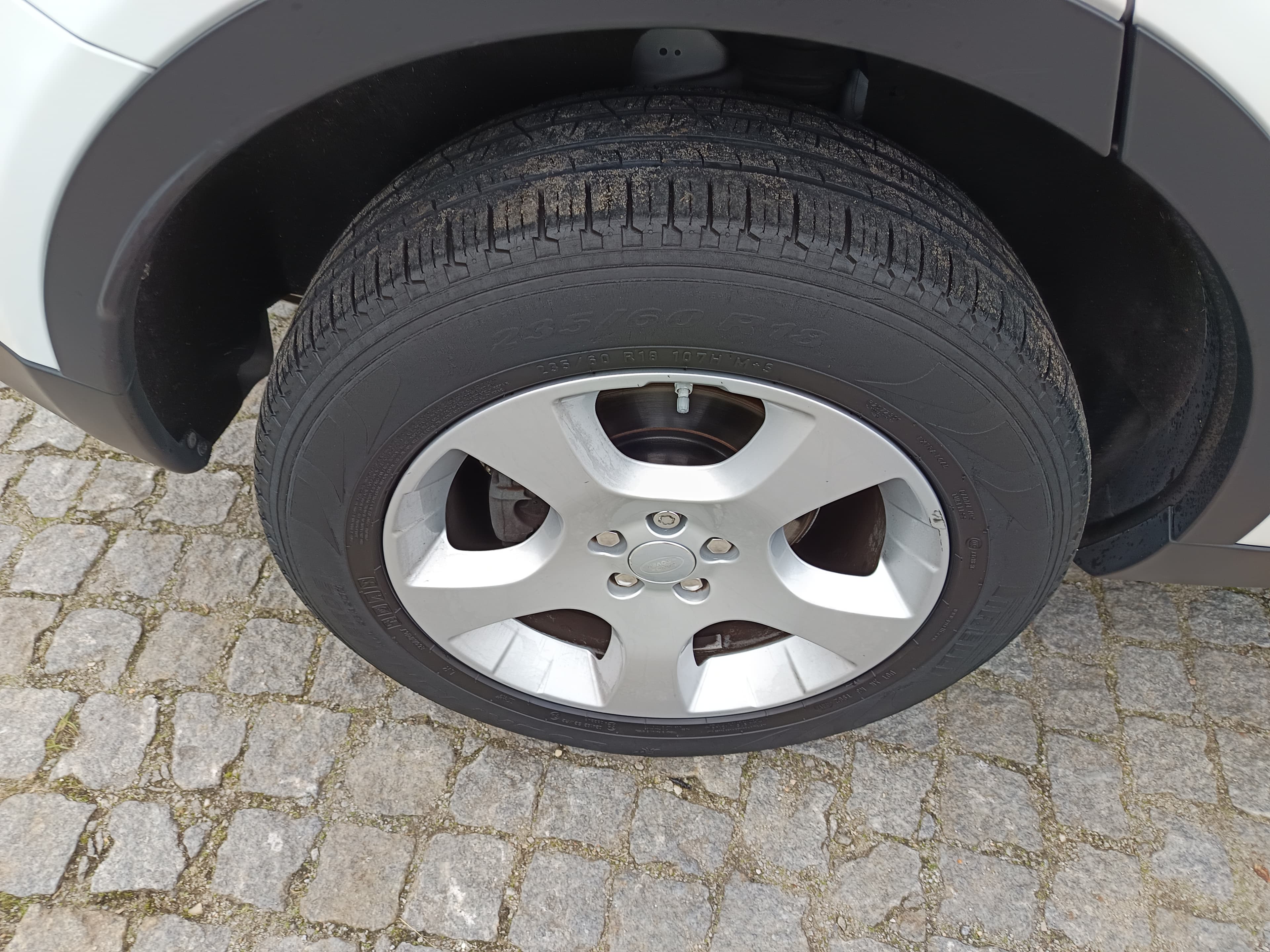 Land Rover Discovery Sport · Ano 2018 — imagen 12