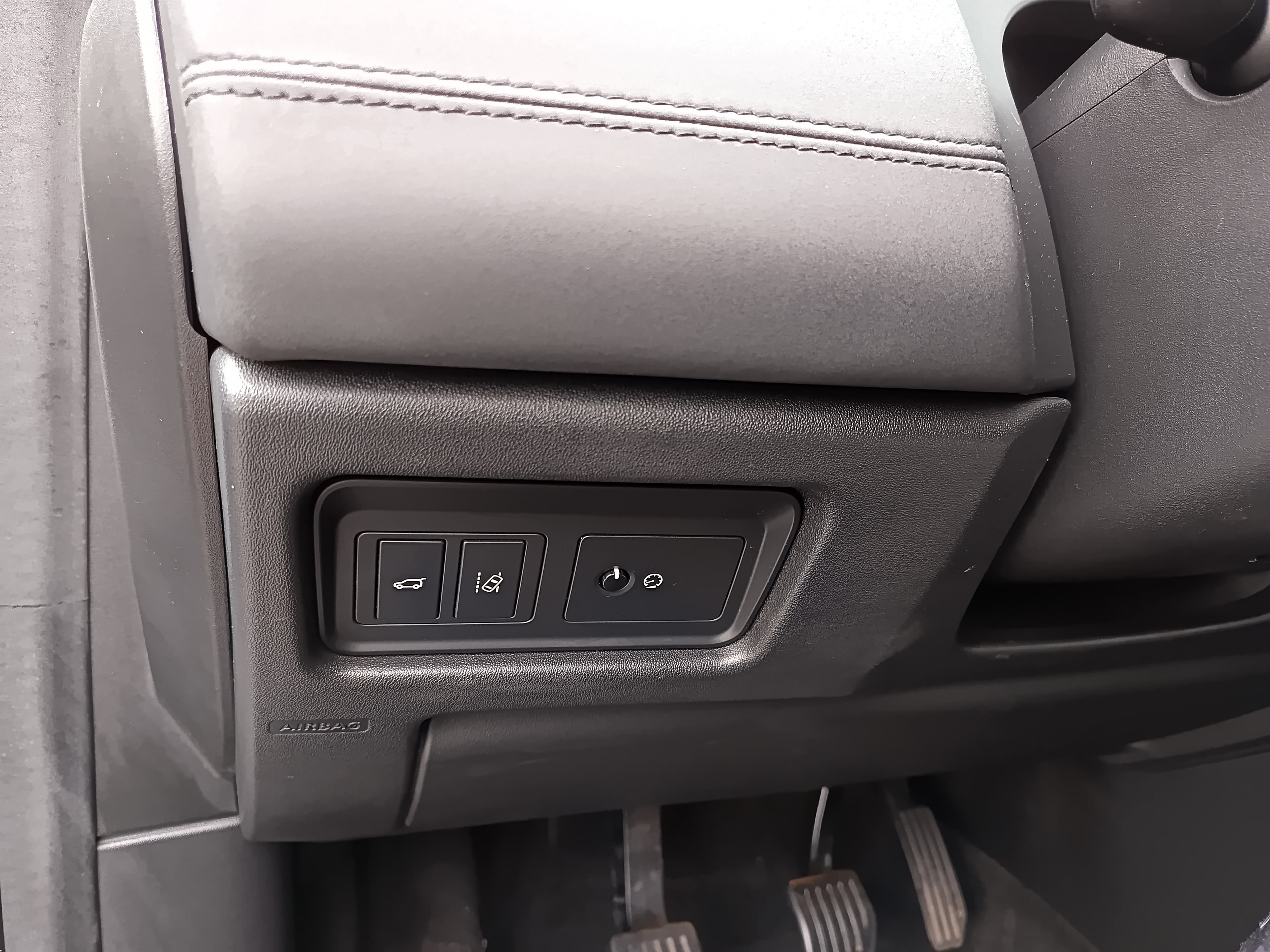 Land Rover Discovery Sport · Ano 2018 — imagen 45