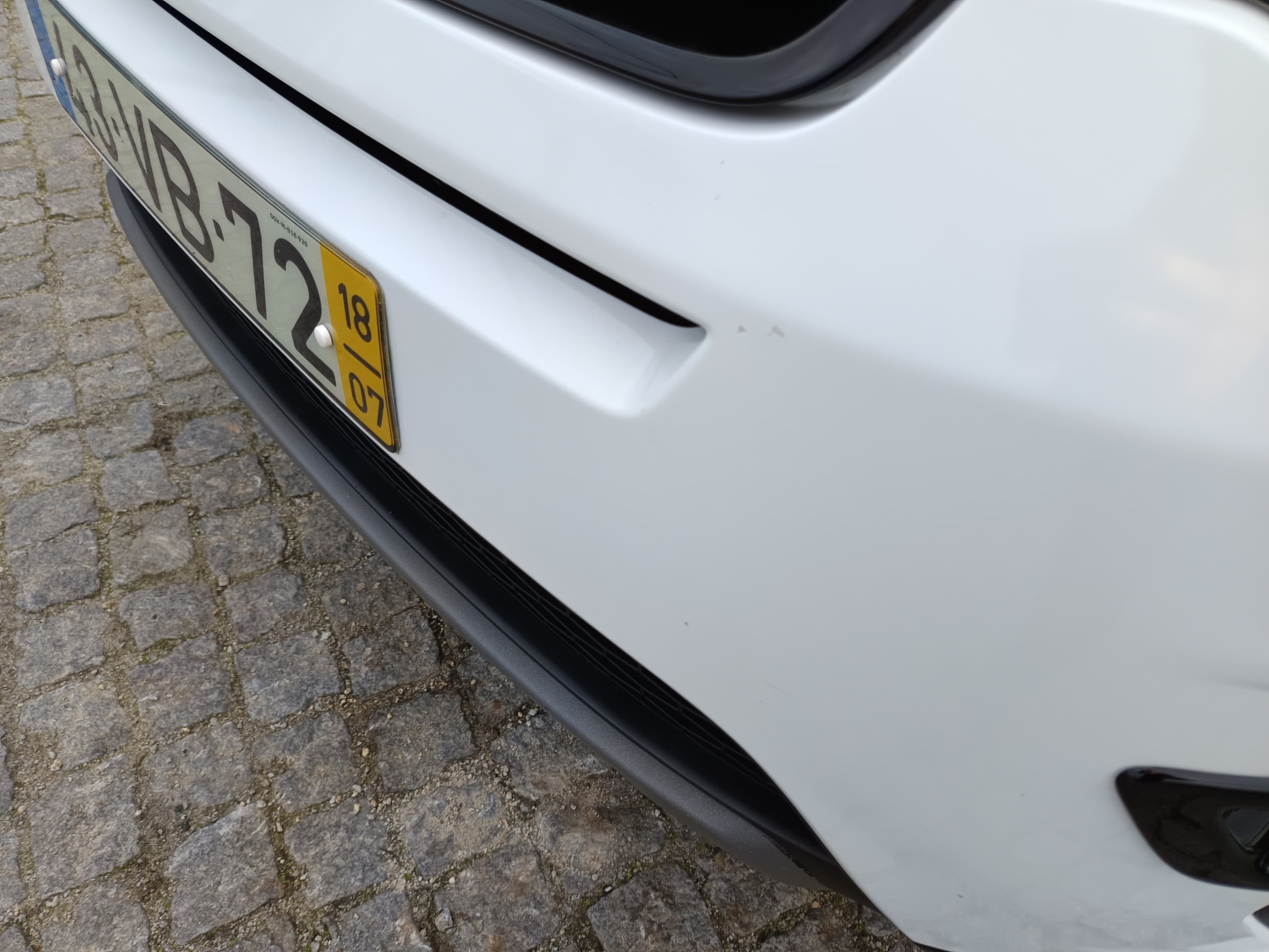 Land Rover Discovery Sport · Ano 2018 — imagen 16